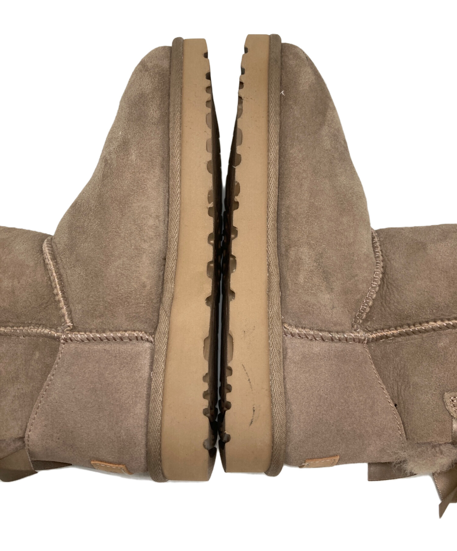中古・古着通販】UGG (アグ) リボンデザインムートンブーツ ベージュ