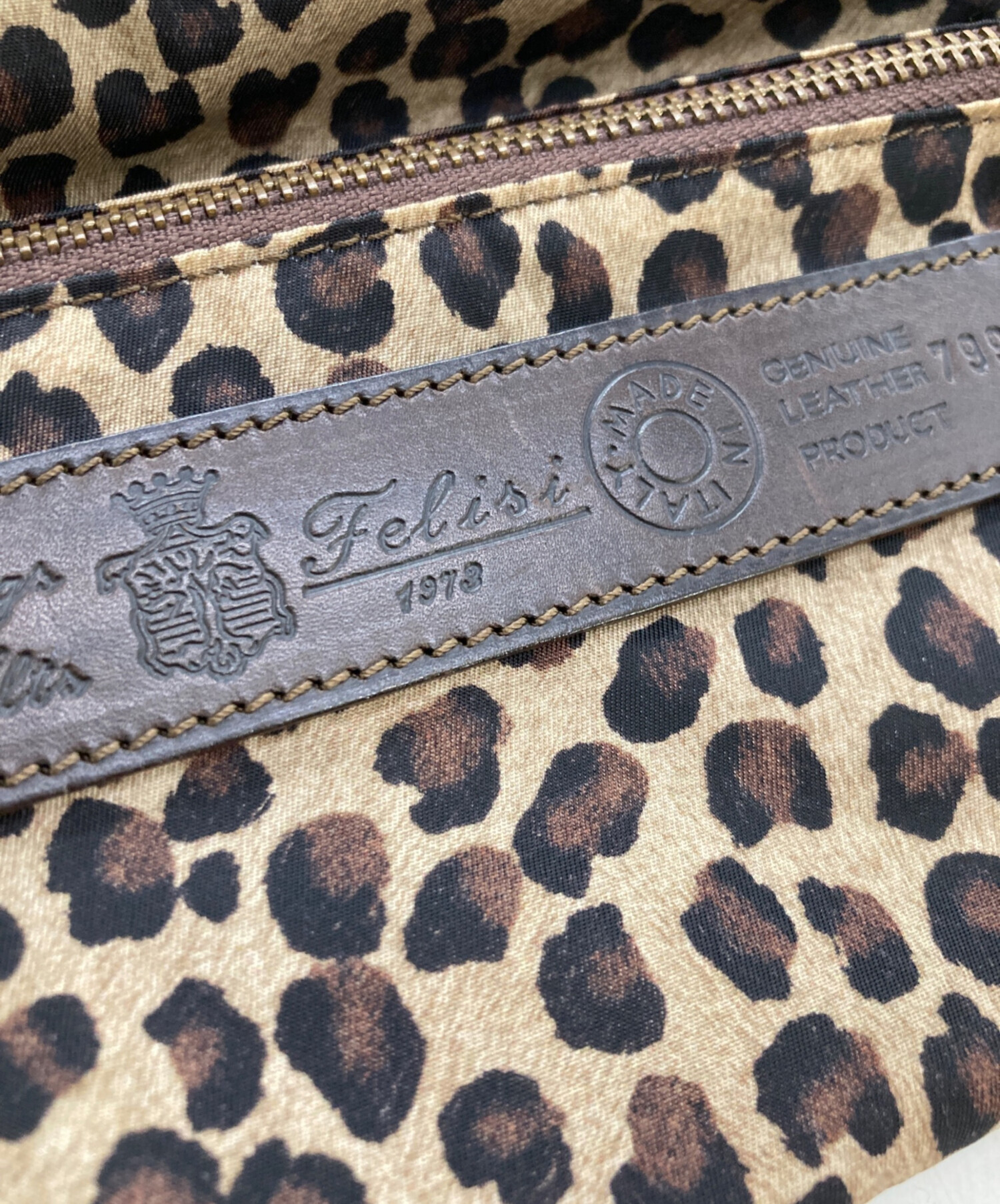 Felisi ヒョウ柄 ボディバッグ　レオパード 中古・古着通販】Felisi (フェリージ) レオパード柄ボディーバッグ 799