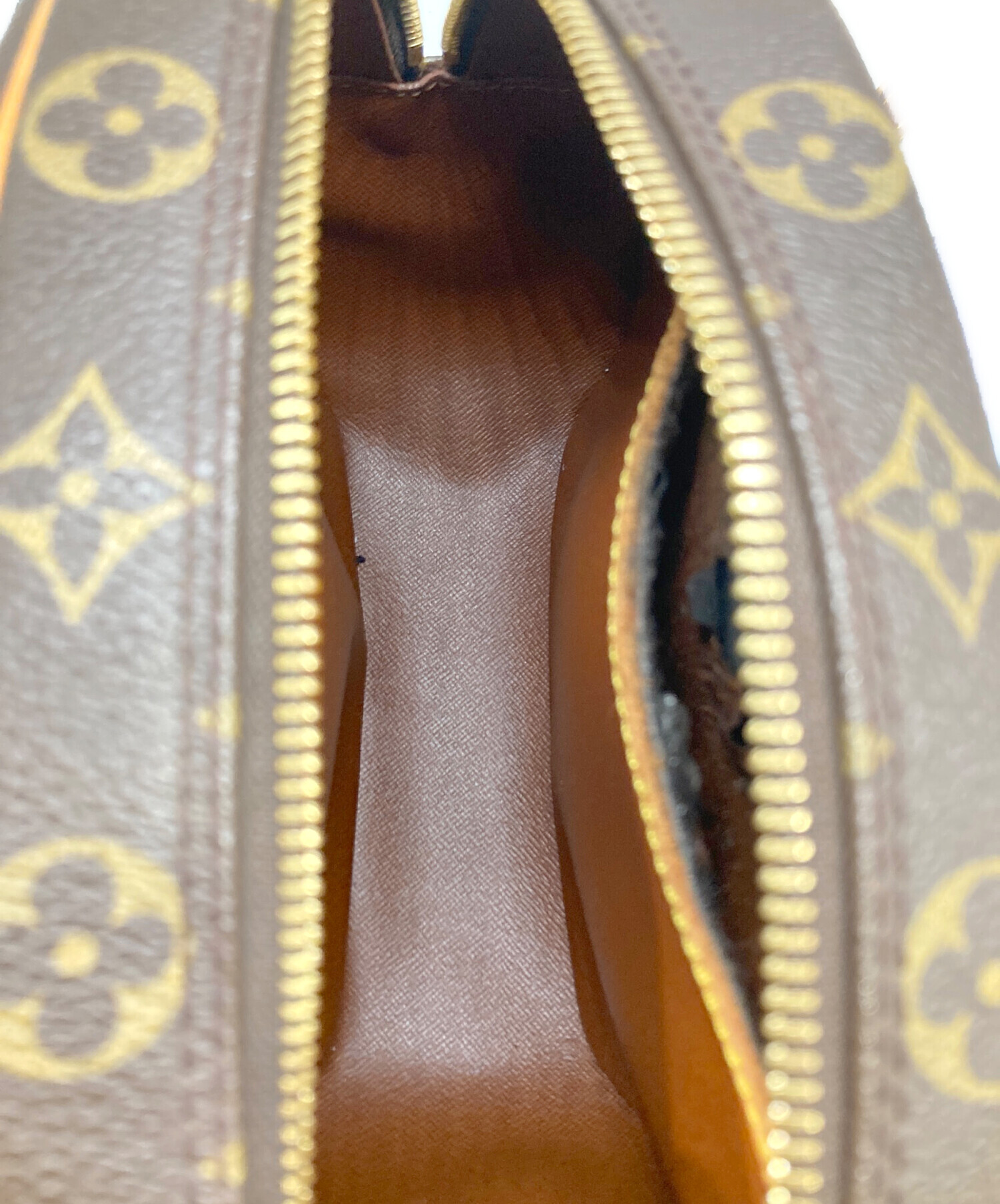 Louis Vuitton ショルダーバッグ ブラウン 中古・古着通販】LOUIS VUITTON (ルイ ヴィトン) ショルダーバッグ