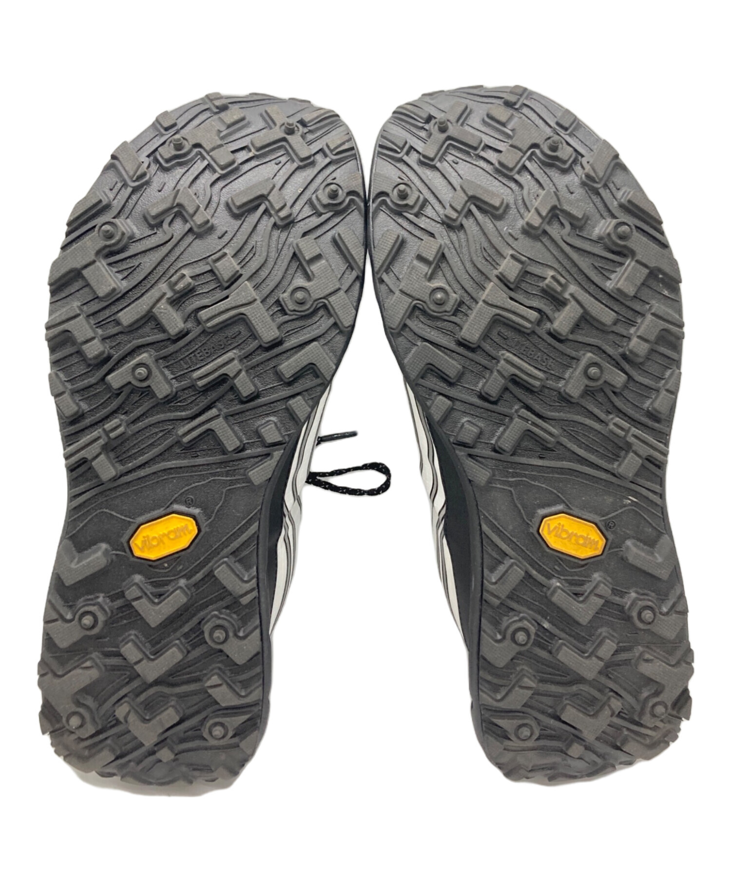 中古・古着通販】norda (ノルダ) 001 Cinder/ローカットスニーカー 