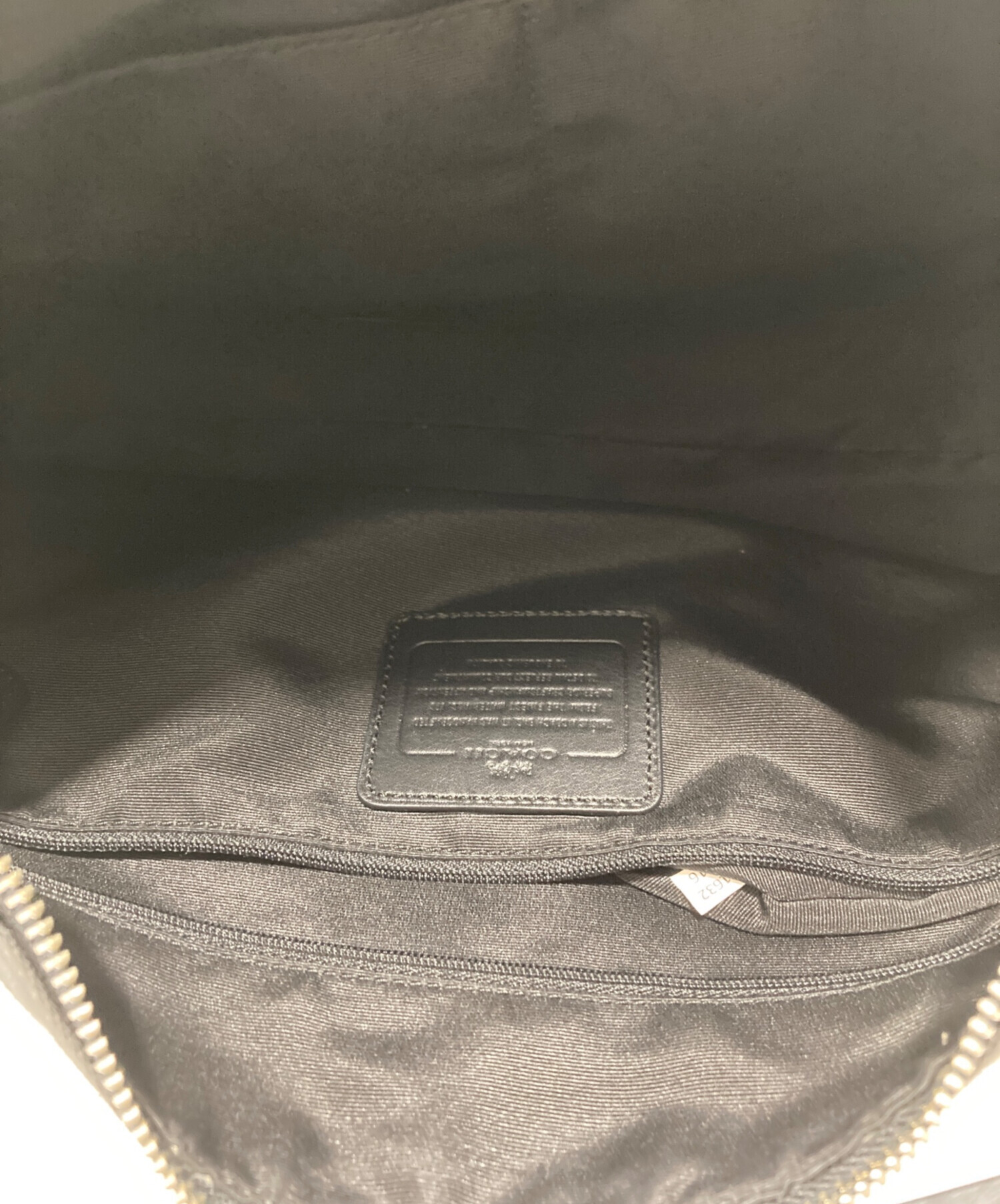 中古・古着通販】COACH (コーチ) シグネチャーショルダーバッグ