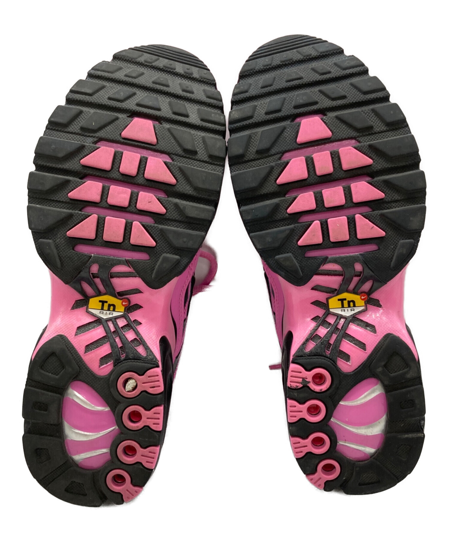 中古・古着通販】NIKE (ナイキ) AIR MAX PLUS SE PLAYFUL ブラック