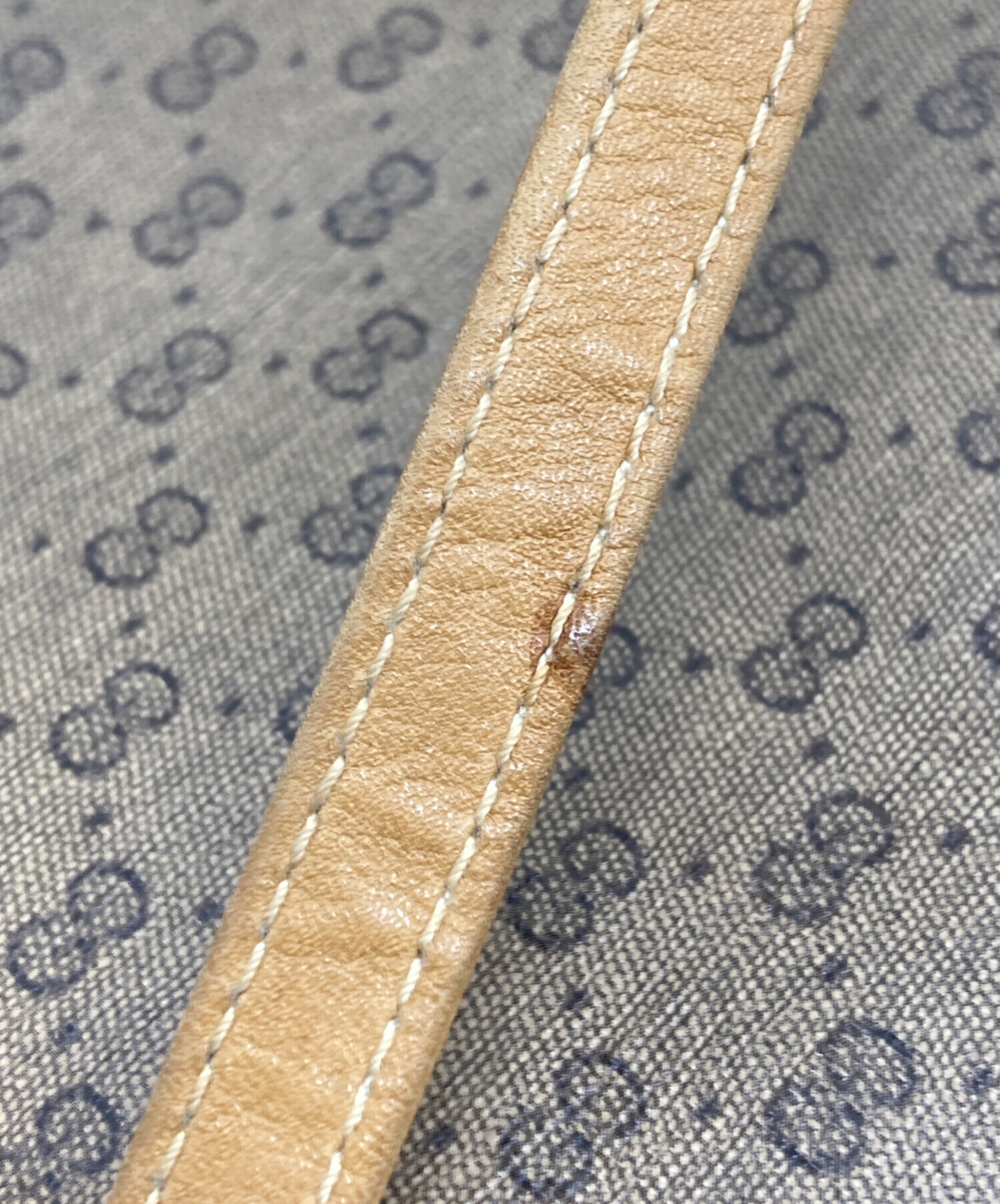 中古・古着通販】GUCCI (グッチ) マイクロGG柄ショルダーバック