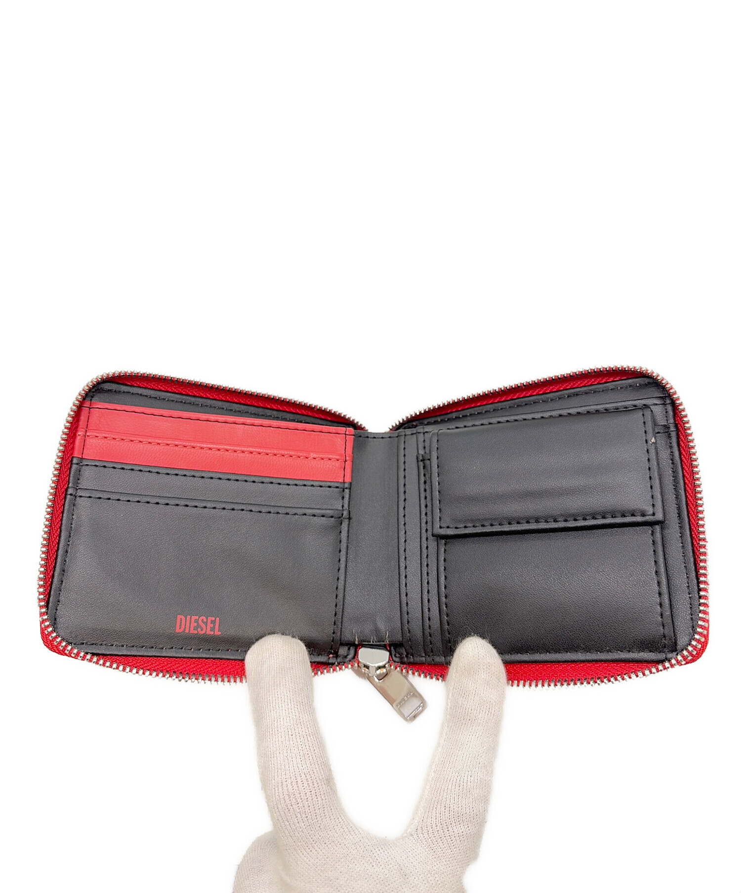 DIESEL 二つ折り財布 レッド系 中古・古着通販】DIESEL (ディーゼル) BIGロゴ2つ折り財布 レッド