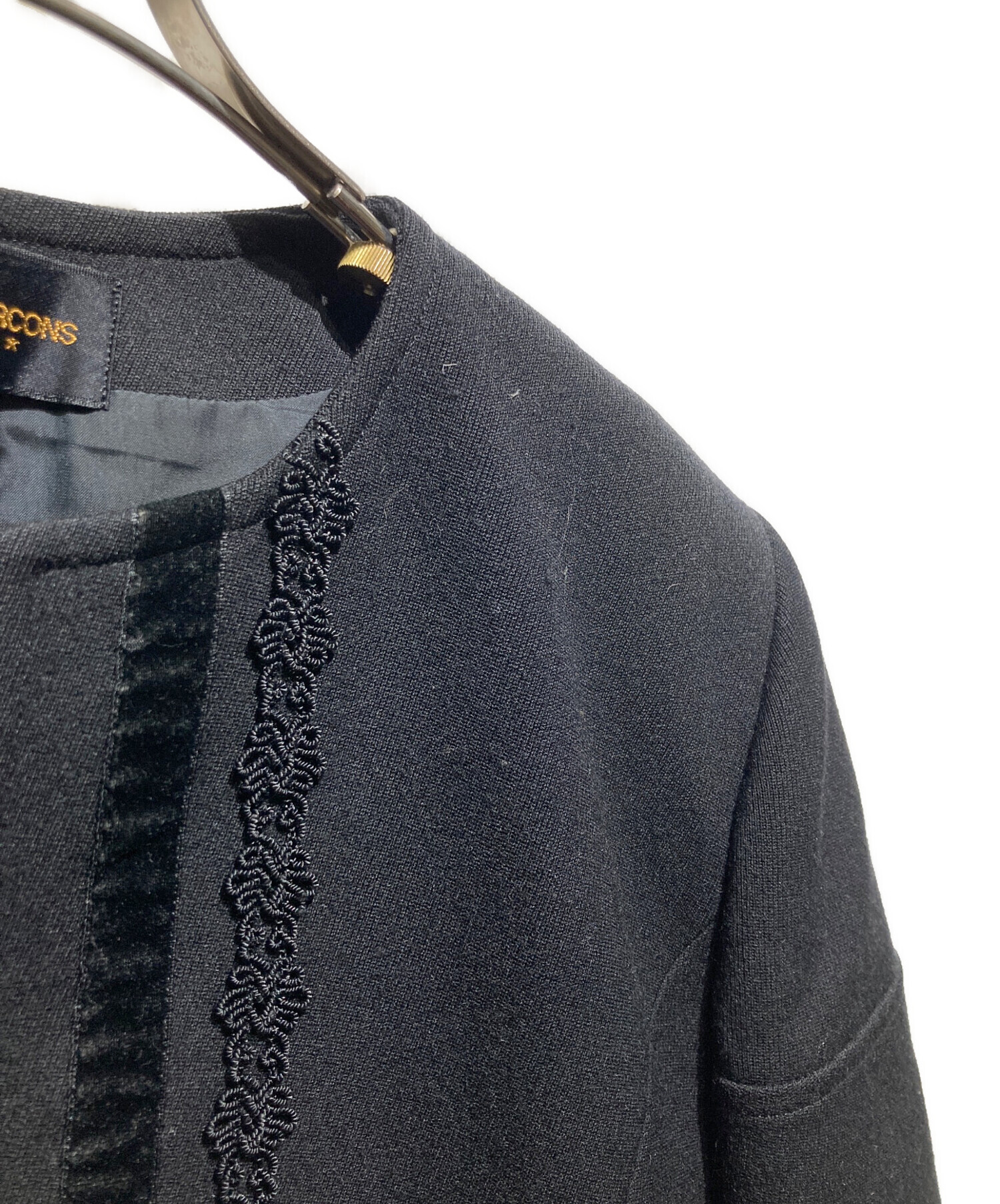 tricot COMME des GARÇONS クロップドジャケット ブラック 中古・古着通販】COMME des GARCONS (コムデギャルソン) デザイン