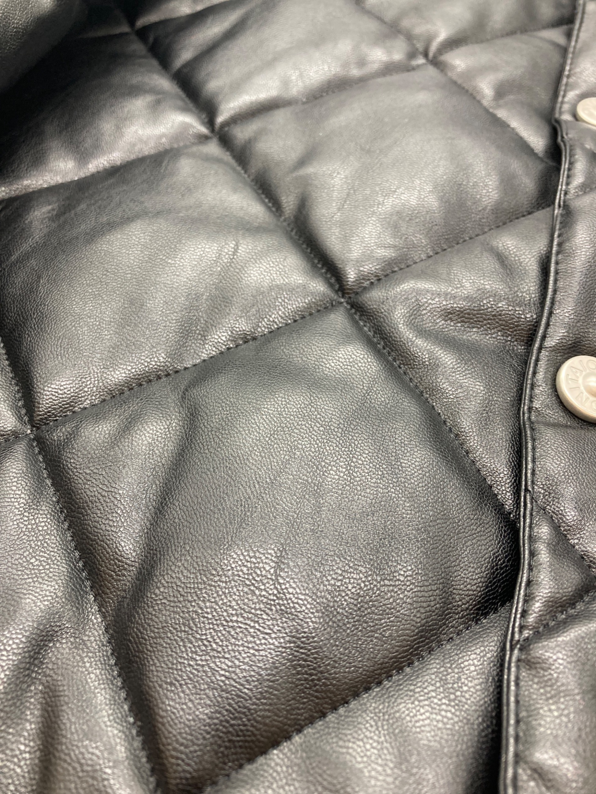 中古・古着通販】TAION (タイオン) フェイクレザーダウンジャケット