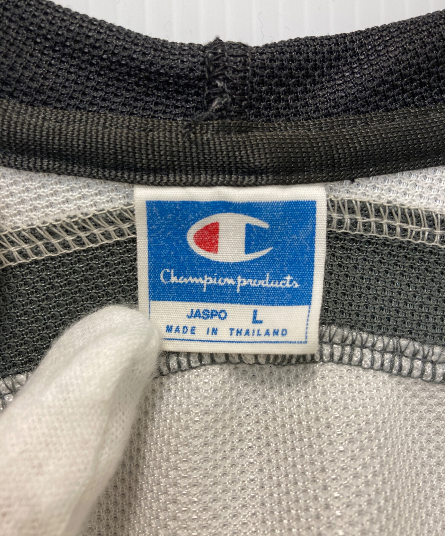 中古・古着通販】Champion (チャンピオン) ジップパーカー ホワイト