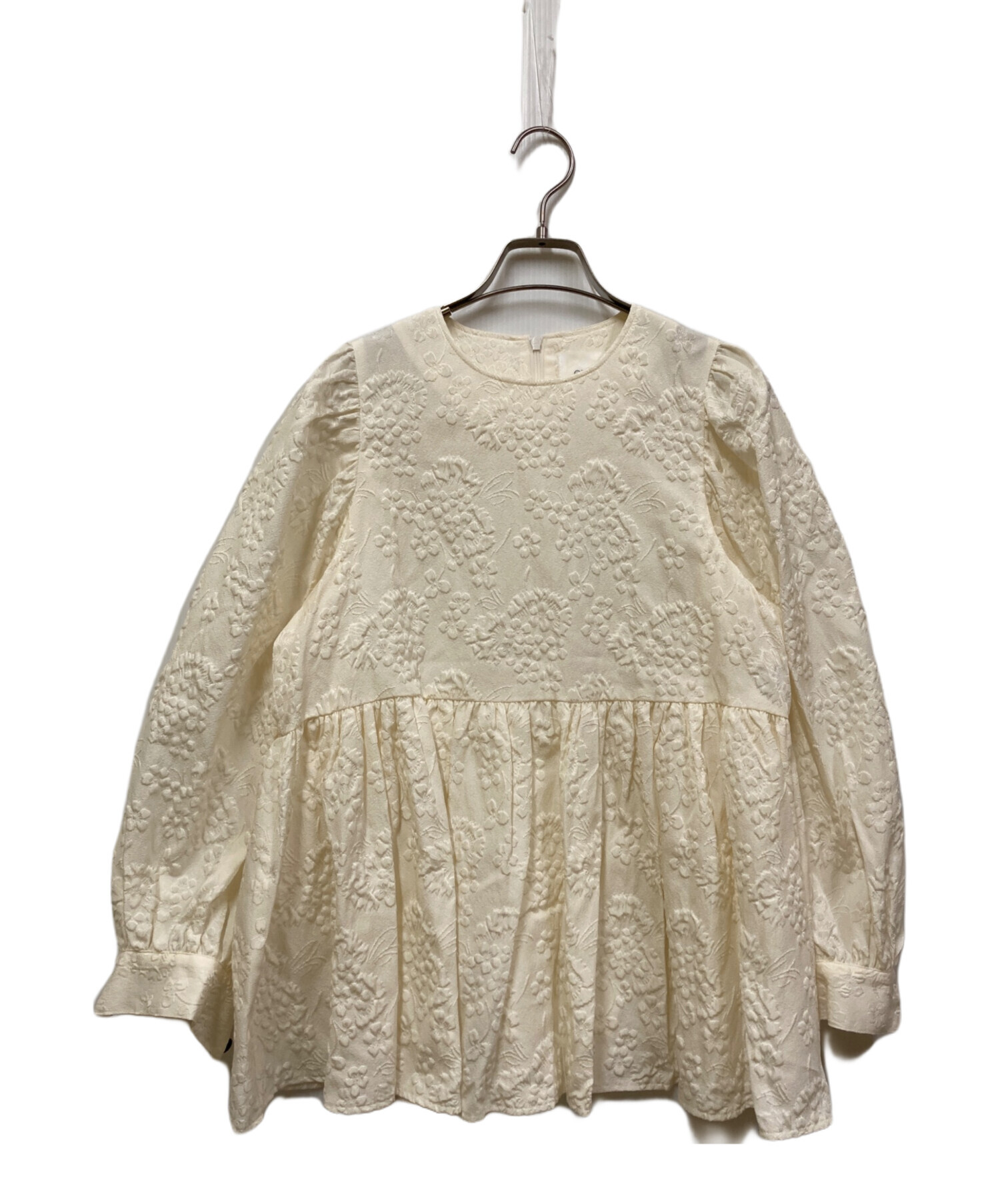 中古・古着通販】OHGA (オオガ) ジャガードペプラムギャザーブラウス