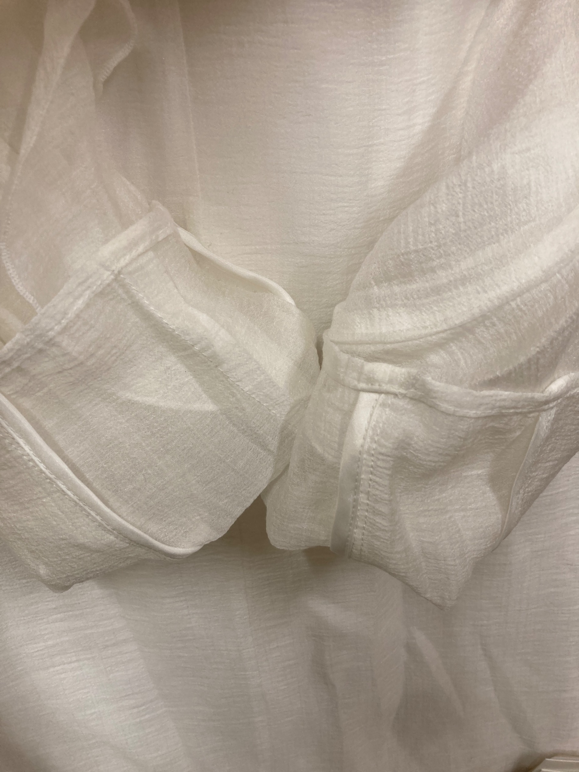 中古・古着通販】CADUNE (カデュネ) フリルトップスブラウス ホワイト 