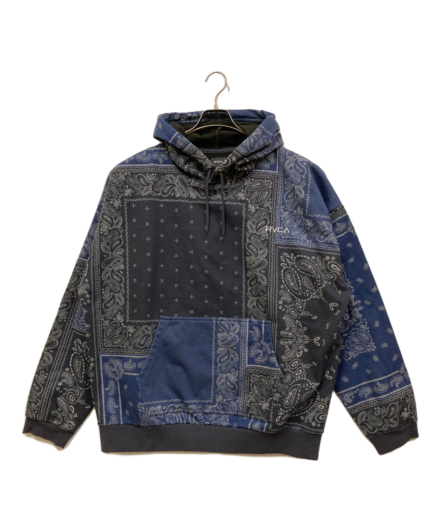 中古・古着通販】RVCA (ルーカ) PATCHWORK BANDANA HOODIE ネイビー 