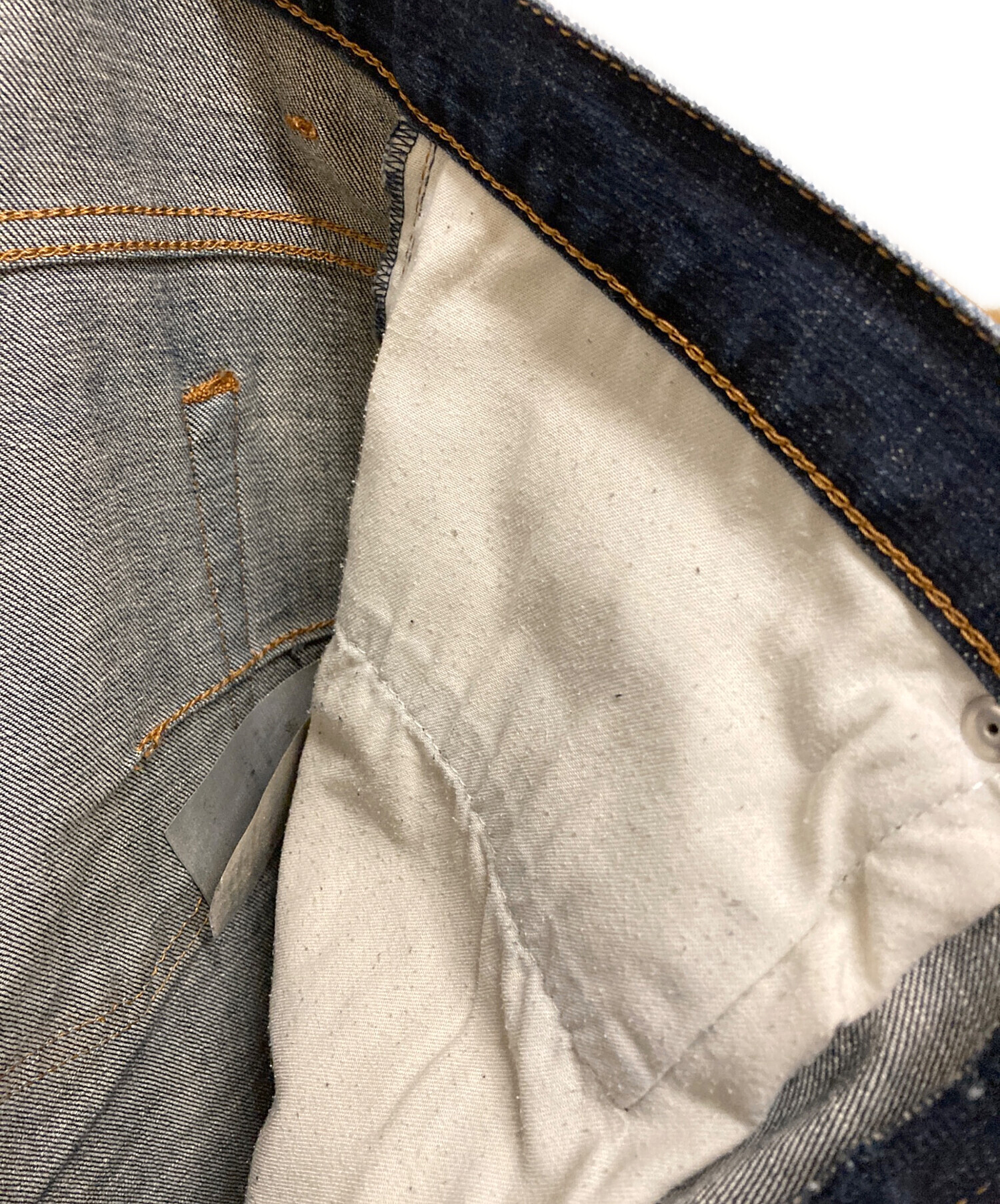Dior Homme 11AW スキニーパンツ デニムパンツ レザータグ　w31 Dior Homme 11AW スキニーパンツ デニムパンツ レザータグ w31 【公式