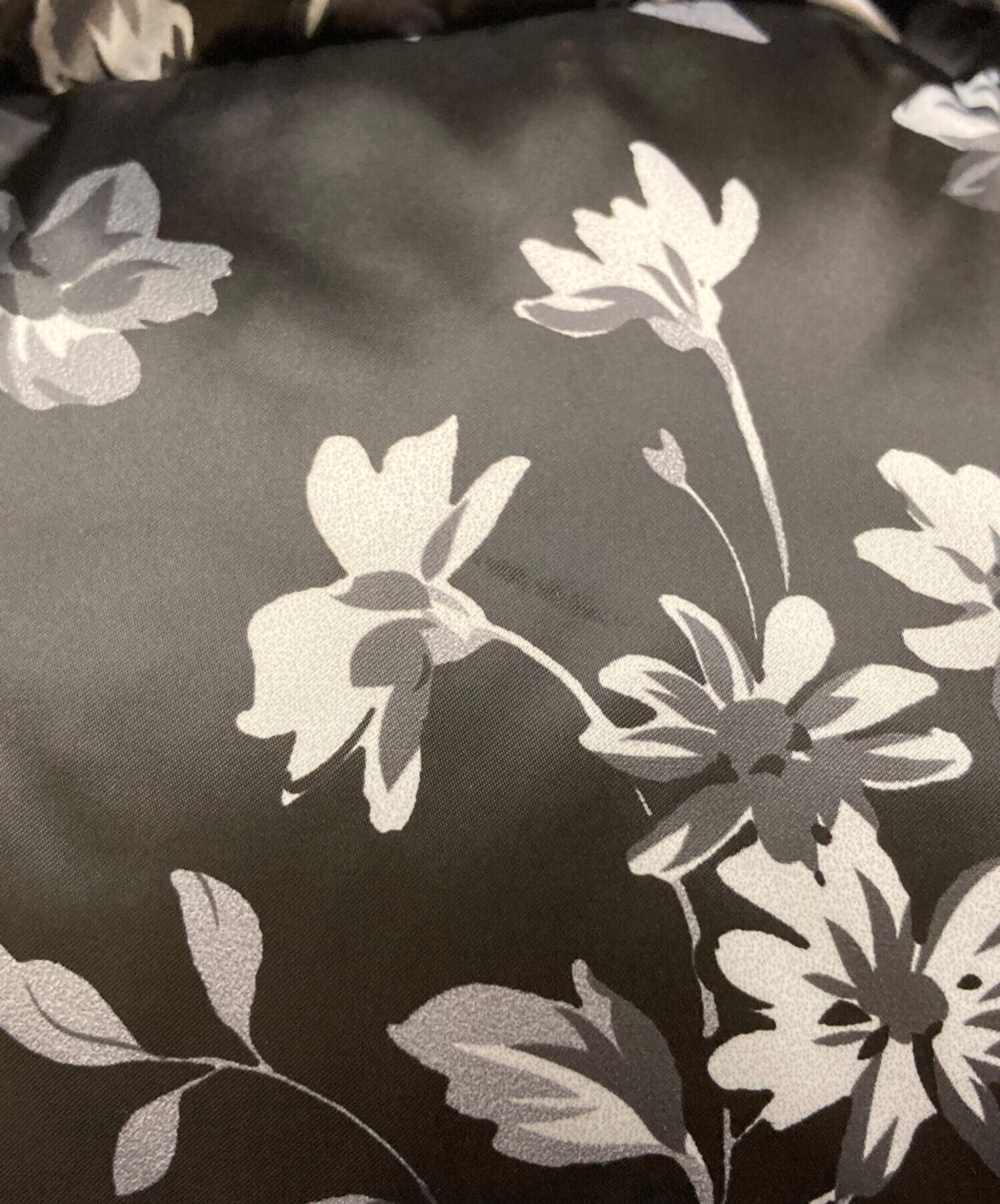 中古・古着通販】Super Beauty (スーパービューティ) 花柄ダウンベスト