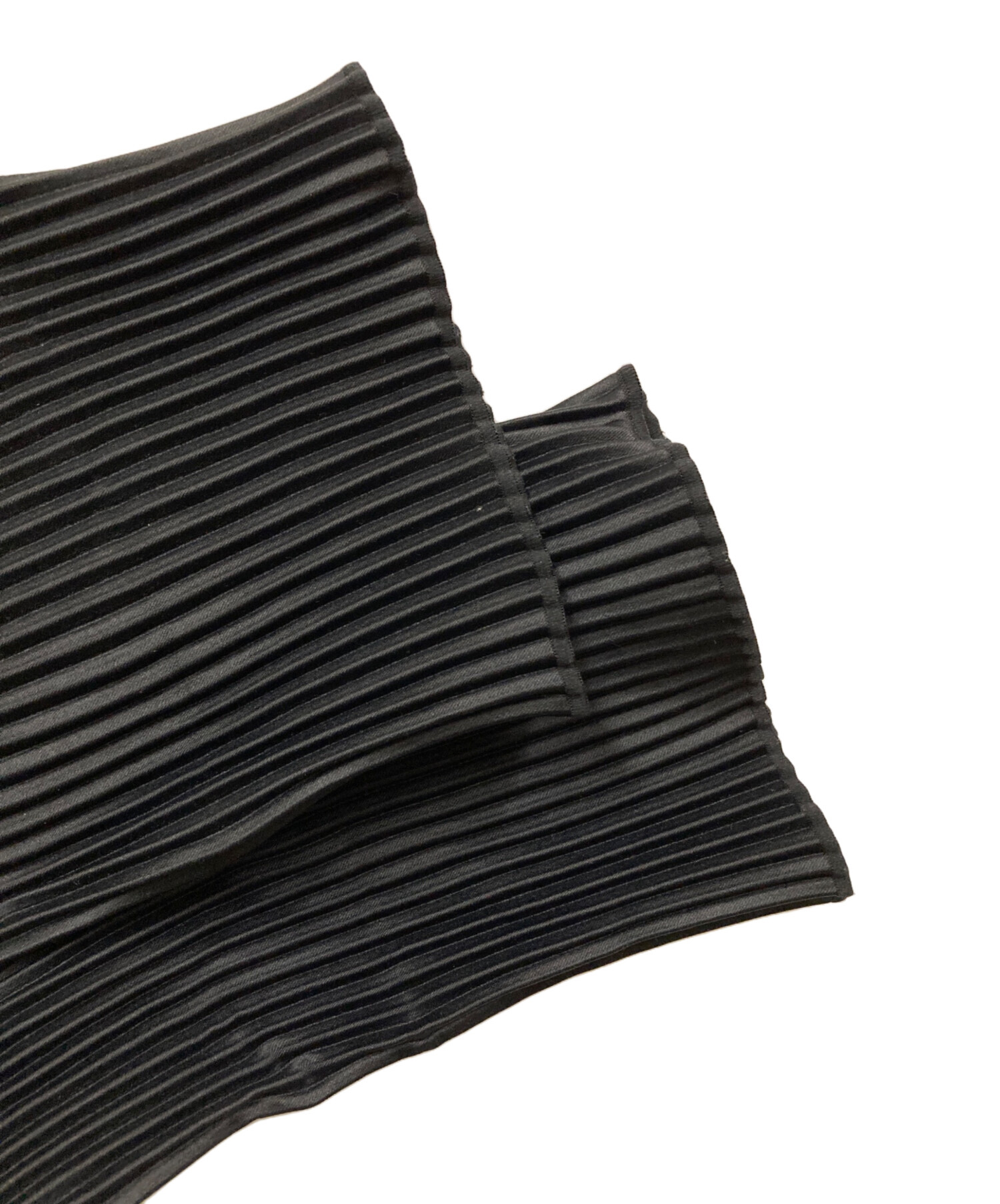 中古・古着通販】kotohayokozawa (コトハヨコザワ) プリーツジップ