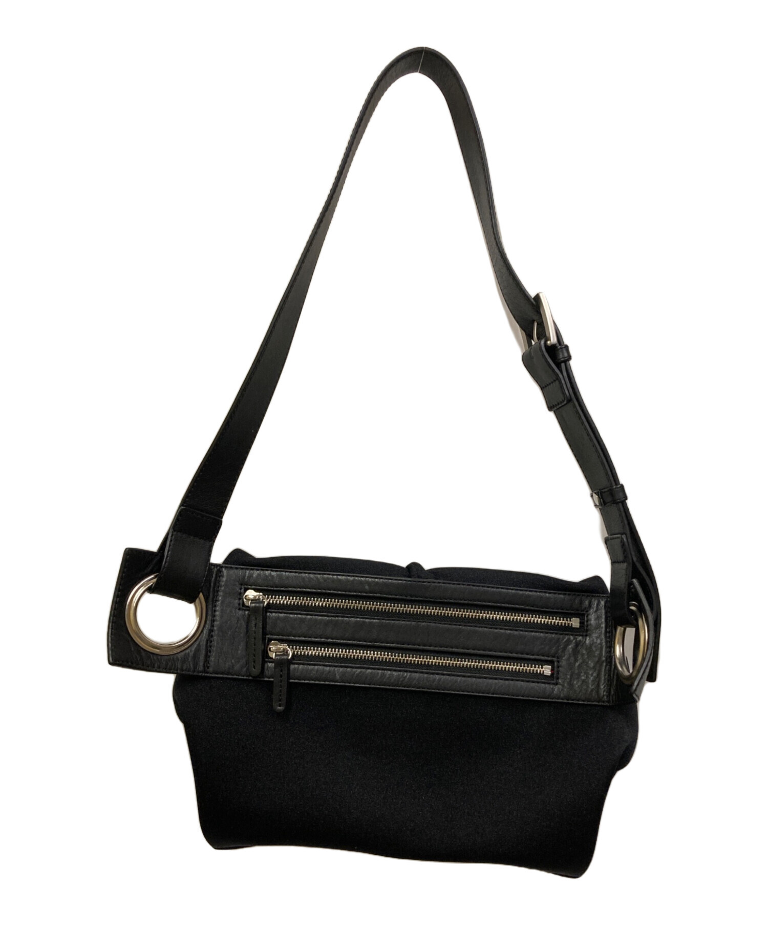 中古・古着通販】kawa-kawa (カワカワ) Hatome ボディバッグMサイズ