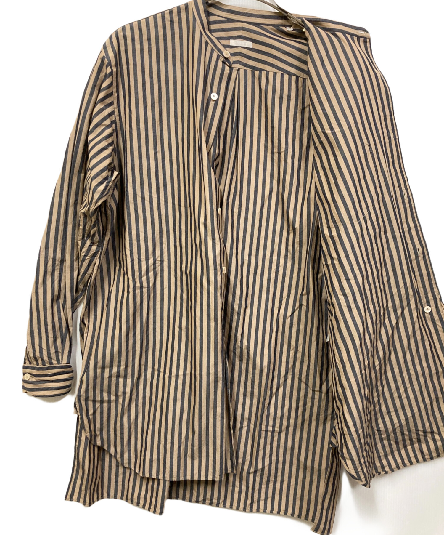 中古・古着通販】COMOLI (コモリ) ストライプバンドカラーシャツ