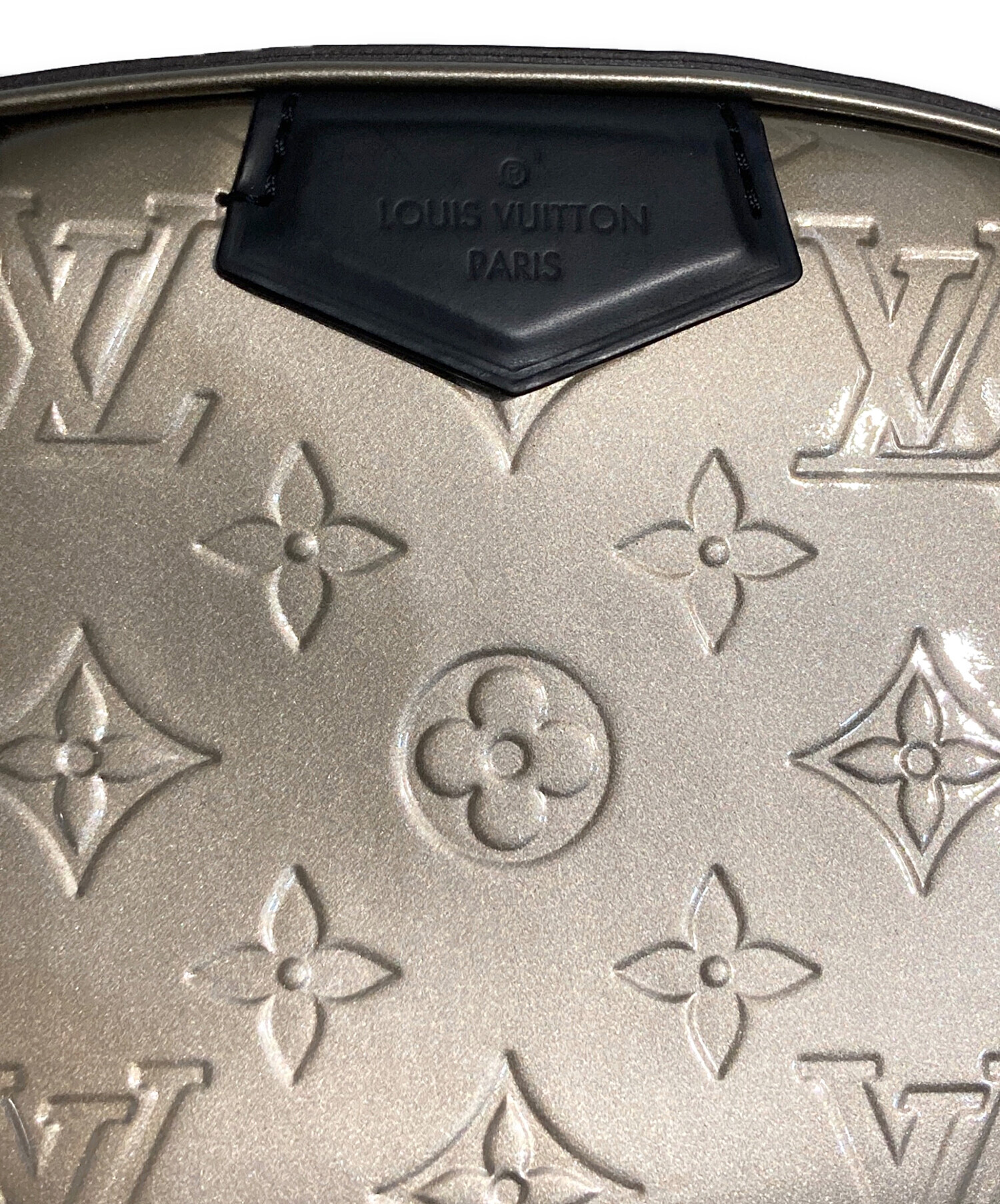 ルイヴィトン LOUIS VUITTON ベルトバッグ ボディバッグ M90510 モノグラムヴェルニ カバン 斜め掛け 2WAY ショルダーバッグ モノグラムヴェルニ シャンパンメタリックグレー グレー 楽天市場】LOUIS VUITTON ルイヴィトン M90510 モノグラムヴェルニ