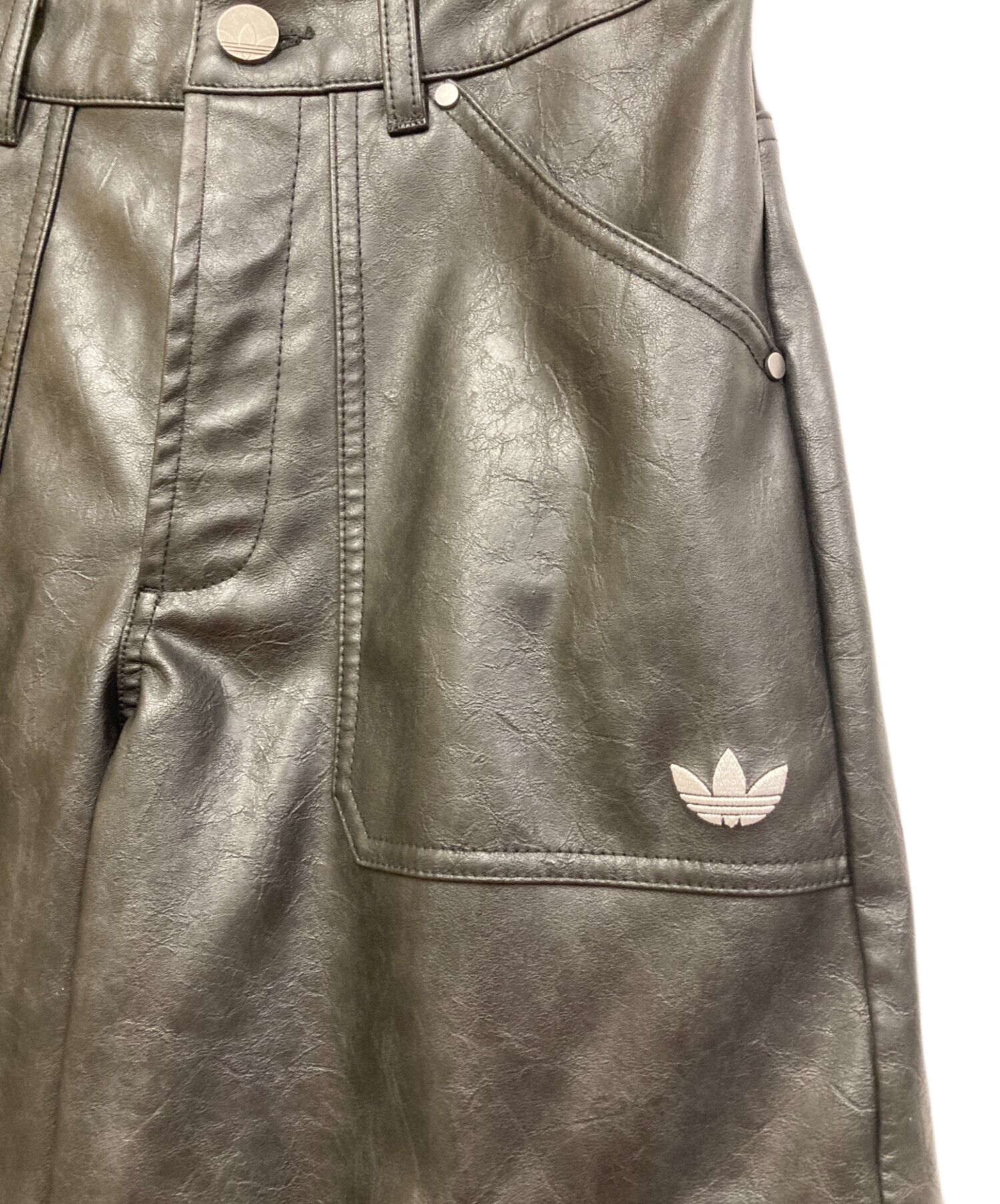 adidas フェイクレザーパンツ　28インチ 中古・古着通販】adidas (アディダス) シーズン 3 ビンテージ フェイク
