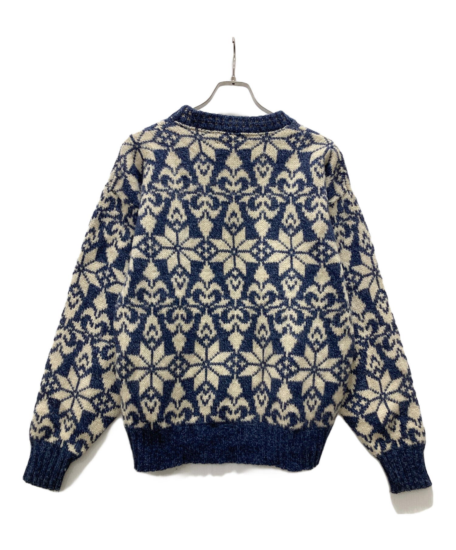 中古・古着通販】American Eagle Outfitters (アメリカンイーグル
