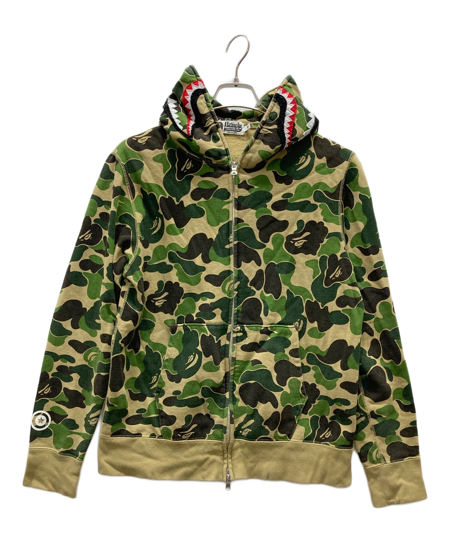 中古・古着通販】A BATHING APE (ア ベイシング エイプ) カモ シャーク 中古・古着通販】A BATHING APE (ア ベイシング エイプ) カモ シャーク