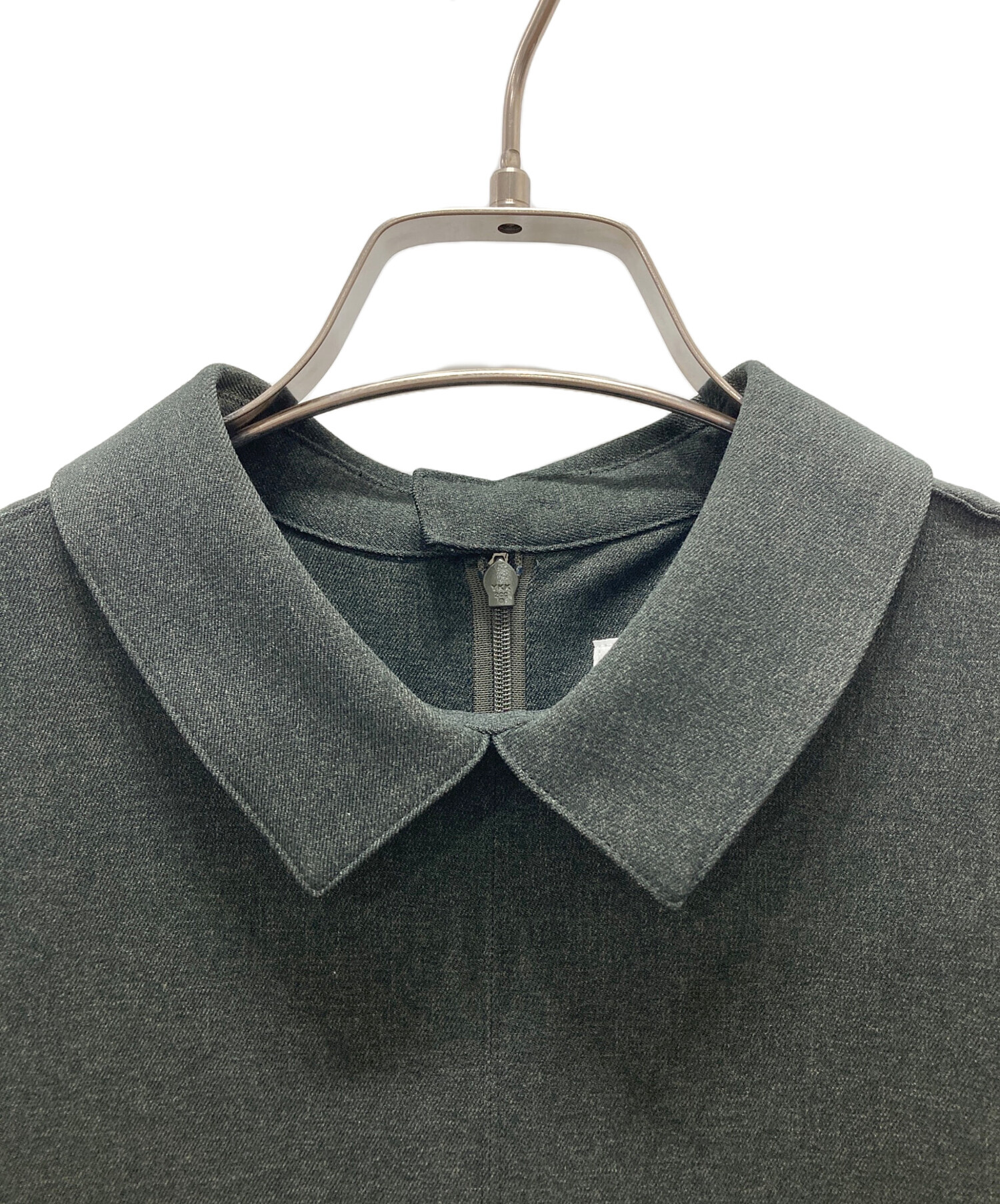foufou フーフー ブラウス F 紺xカーキ(総柄) 【古着】【中古】 中古・古着通販】foufou (フーフー) primitive shirts collar one