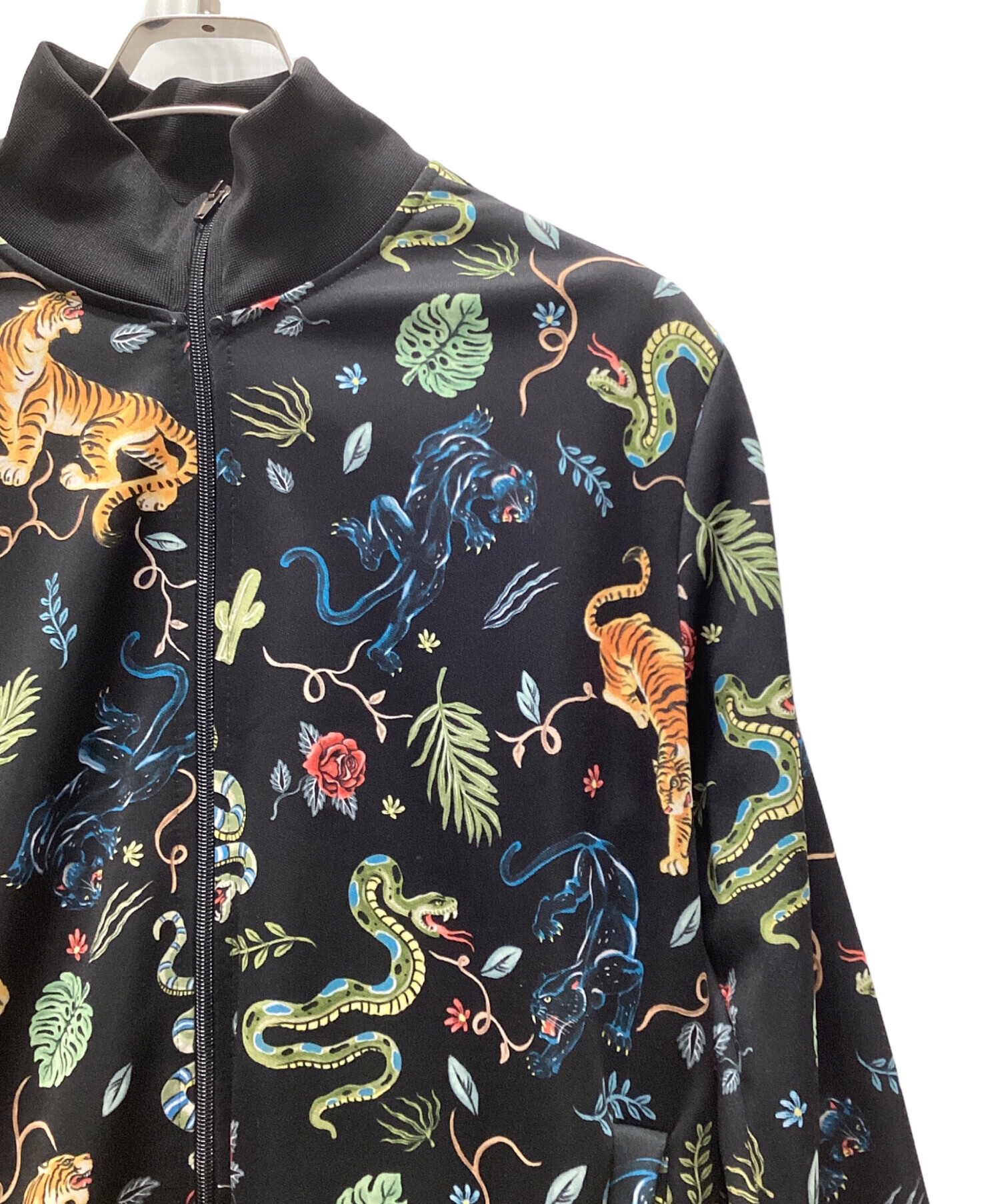 中古・古着通販】ZARA (ザラ) 虎蛇 総柄ジャケット ブラック サイズ:L