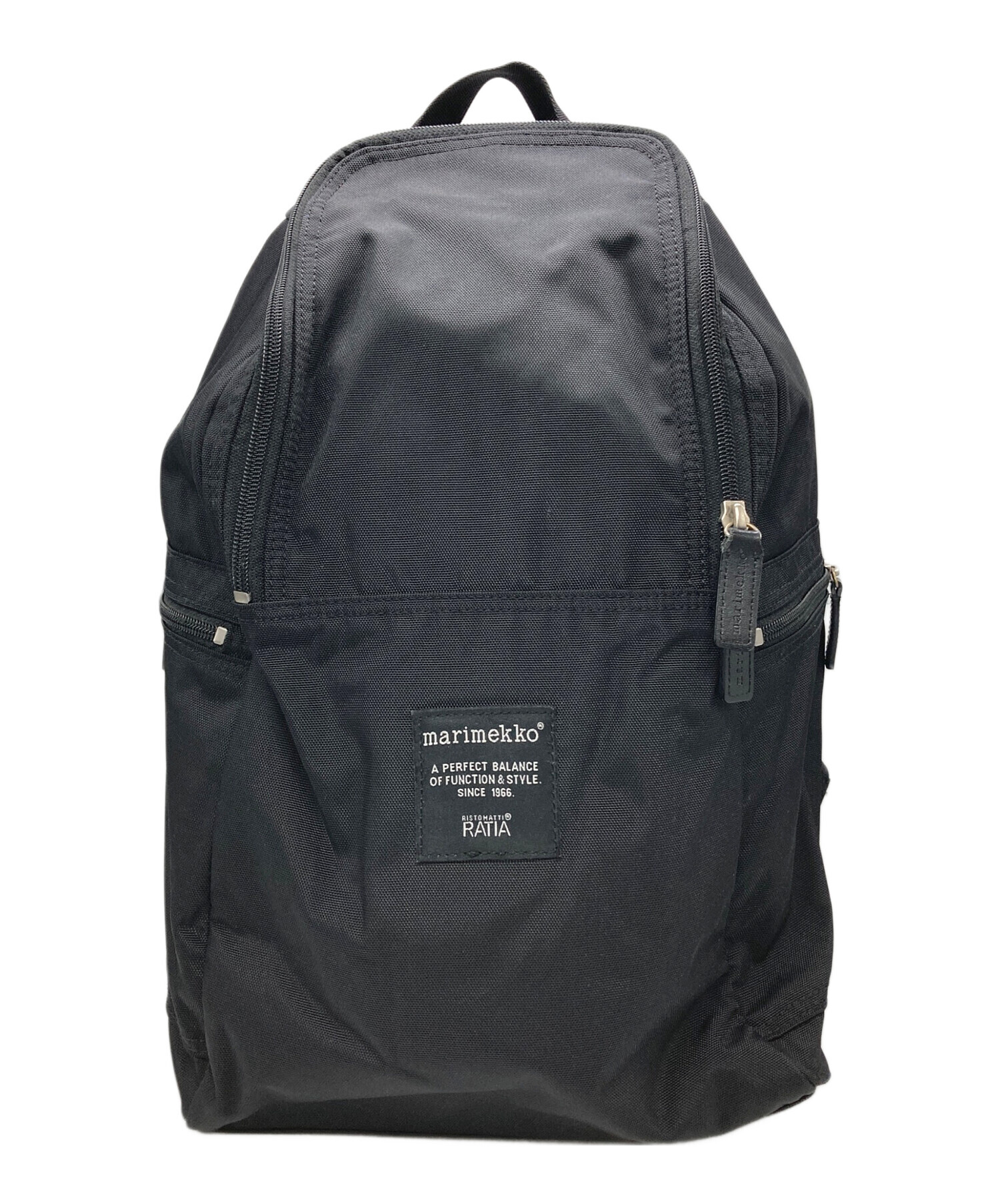 中古・古着通販】marimekko (マリメッコ) Metro バックパック ブラック