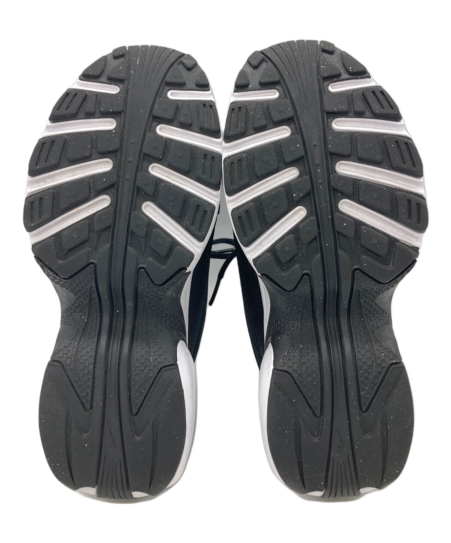 中古・古着通販】NIKE (ナイキ) スニーカー ブラック サイズ:220