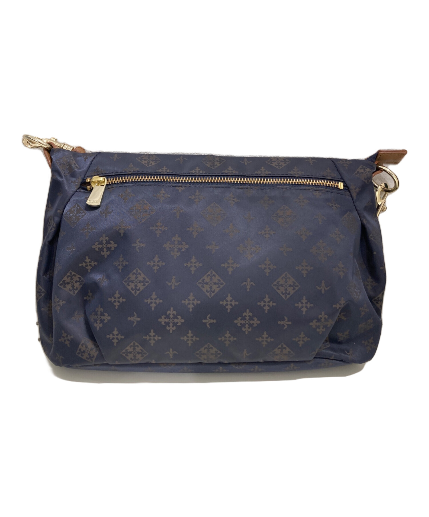 ラシット レザーショルダーバッグ　未使用‼️ 中古・古着通販】russet (ラシット) ショルダーバッグ ブラック