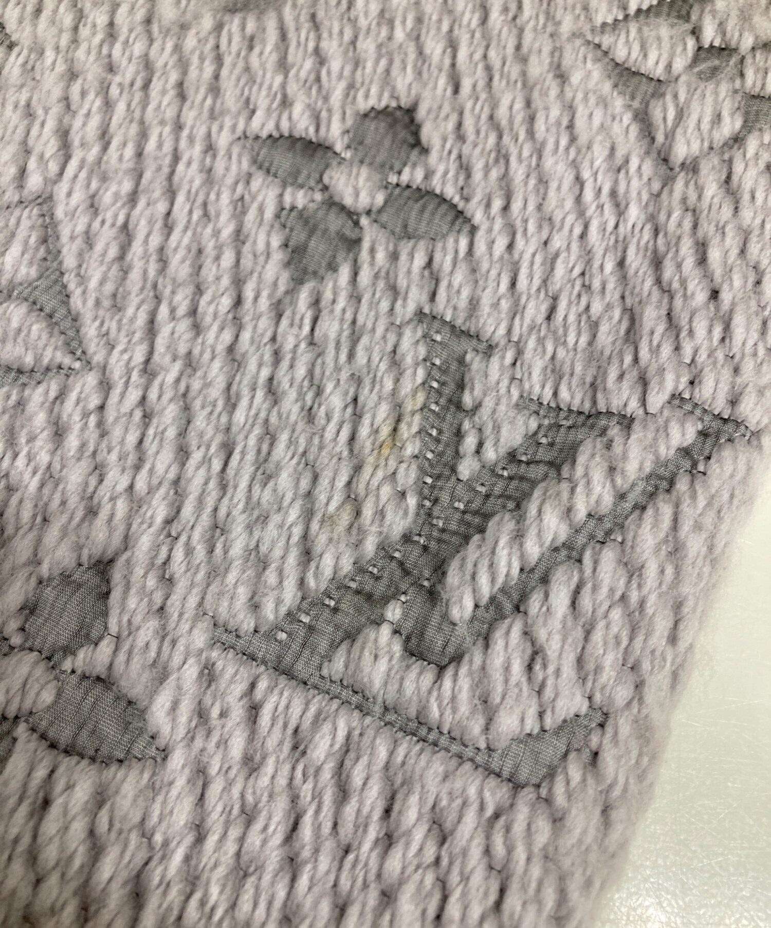 中古・古着通販】LOUIS VUITTON (ルイ ヴィトン) エシャルプ・ロゴ