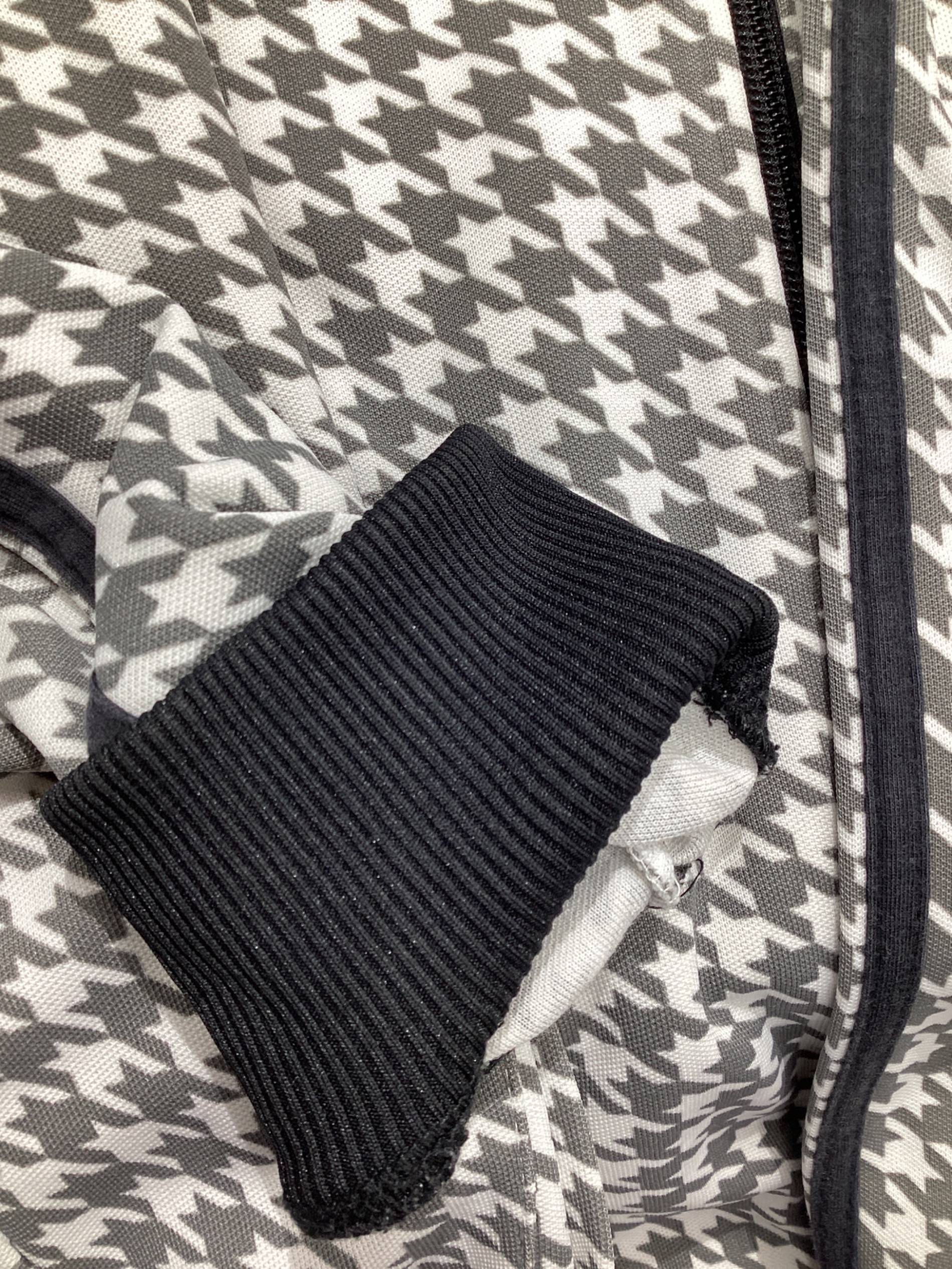 中古・古着通販】FRED PERRY (フレッドペリー) 欧州製 千鳥柄 トラック