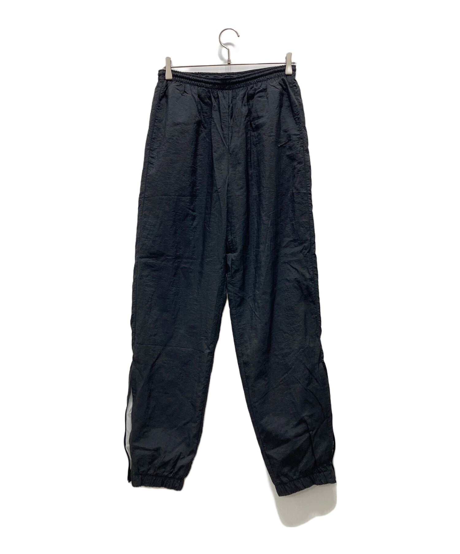 NIKE 90s ナイロンパンツ 中古・古着通販】NIKE (ナイキ) 90sナイロンパンツ ブラック サイズ:M