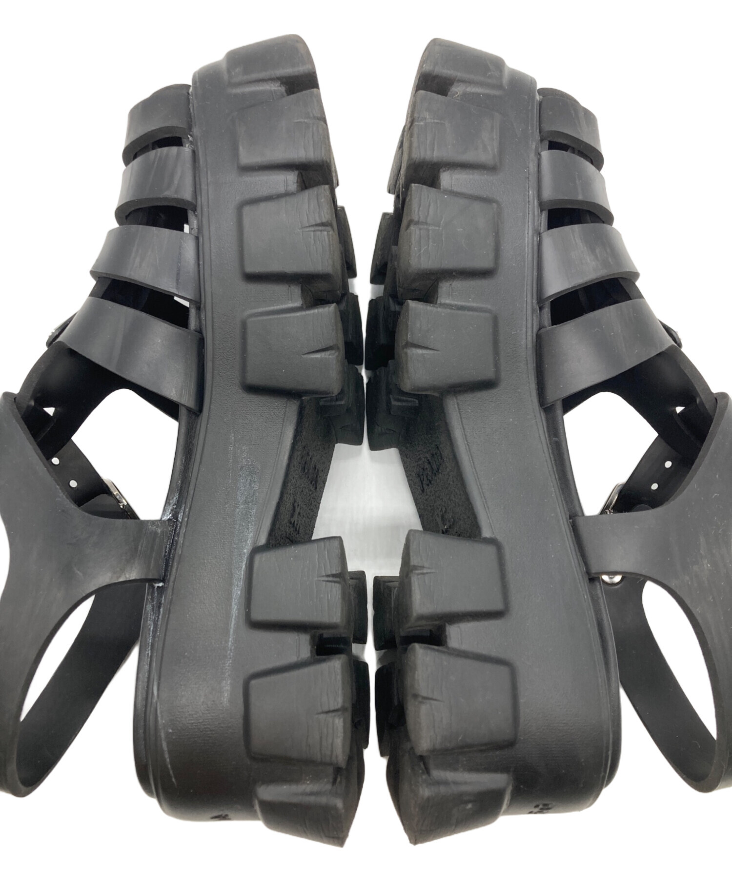 中古・古着通販】PRADA (プラダ) モノリスグルカサンダル ブラック