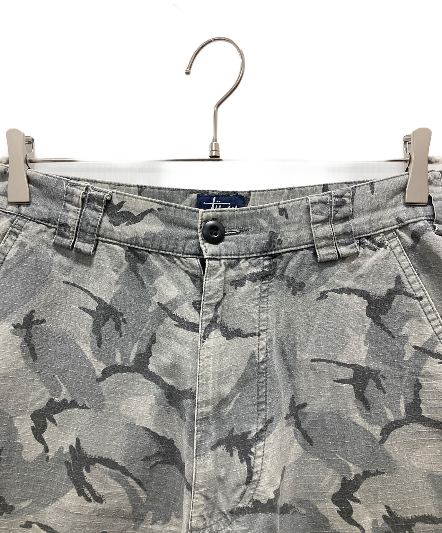 中古・古着通販】stussy (ステューシー) カモ柄ハーフパンツ グレー