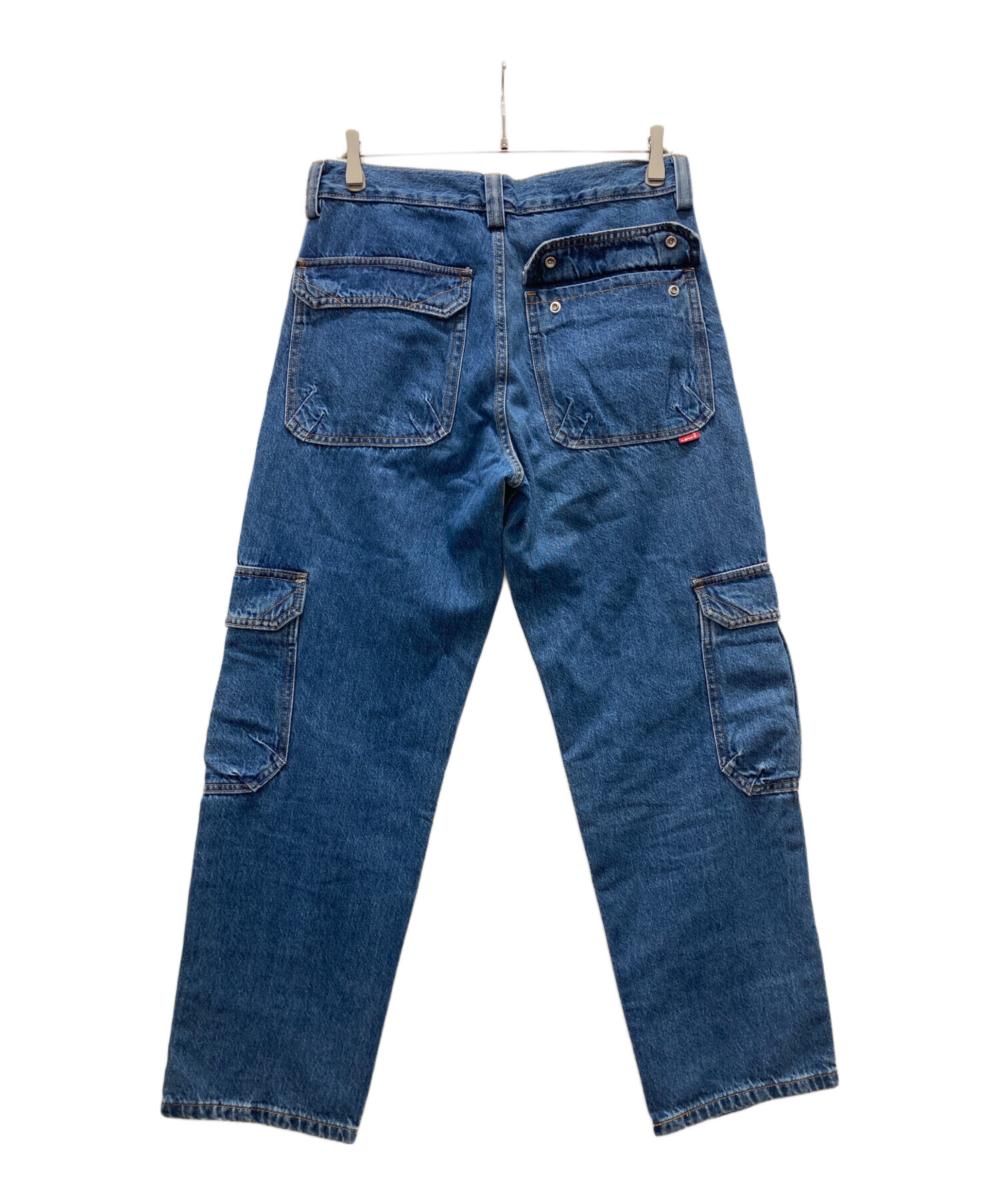 中古・古着通販】LEVI'S (リーバイス) カーゴデニムパンツ インディゴ