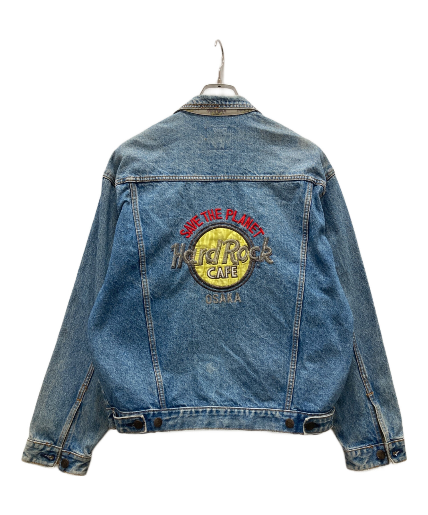 【希少・新品未使用タグ付き】Hard Rock Cafe デニムジャケット 中古・古着通販】Hard Rock cafe (ハードロックカフェ) ロゴ刺繍デニム