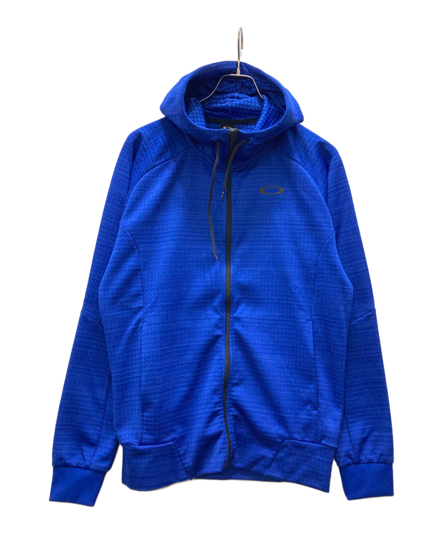 Oakley 青色ジャケットM パーカー L 中古・古着通販】OAKLEY (オークリー) ジップパーカー ブルー サイズ:L