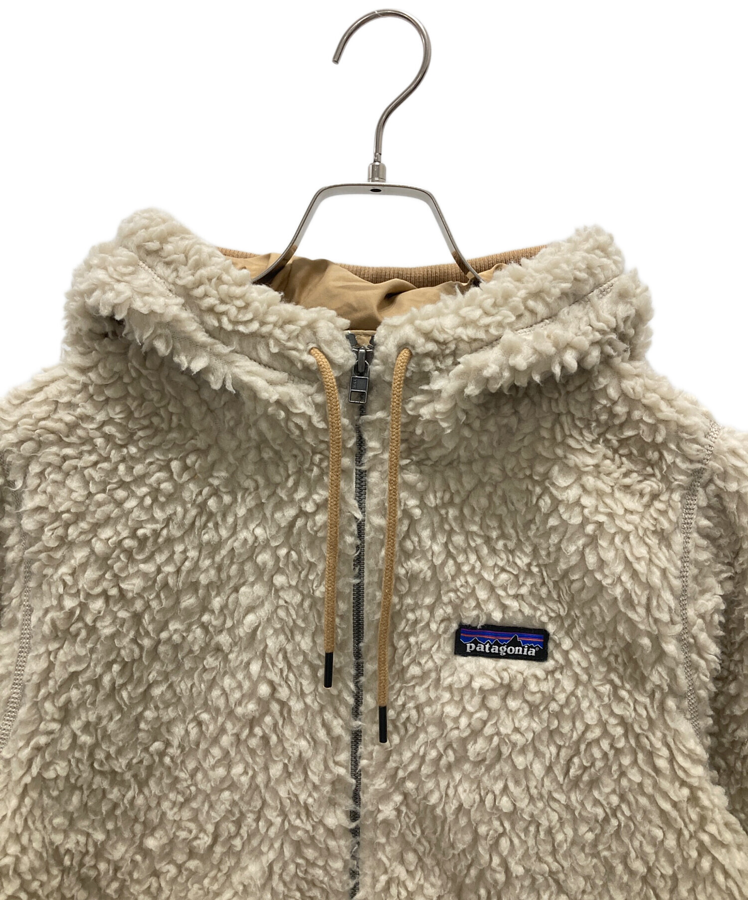 patagonia フード付きジャケット ベージュ 中古・古着通販】Patagonia (パタゴニア) フリースジャケット ベージュ