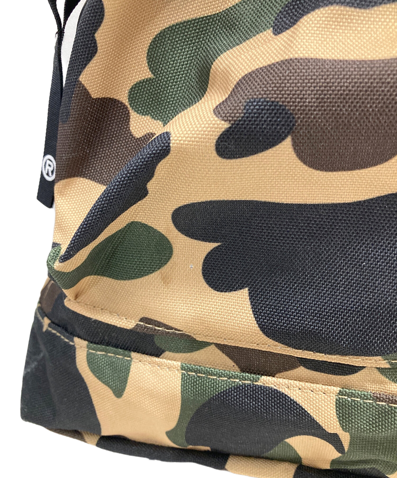 中古・古着通販】bape (アベイシングエイプ) カモ柄バックパック