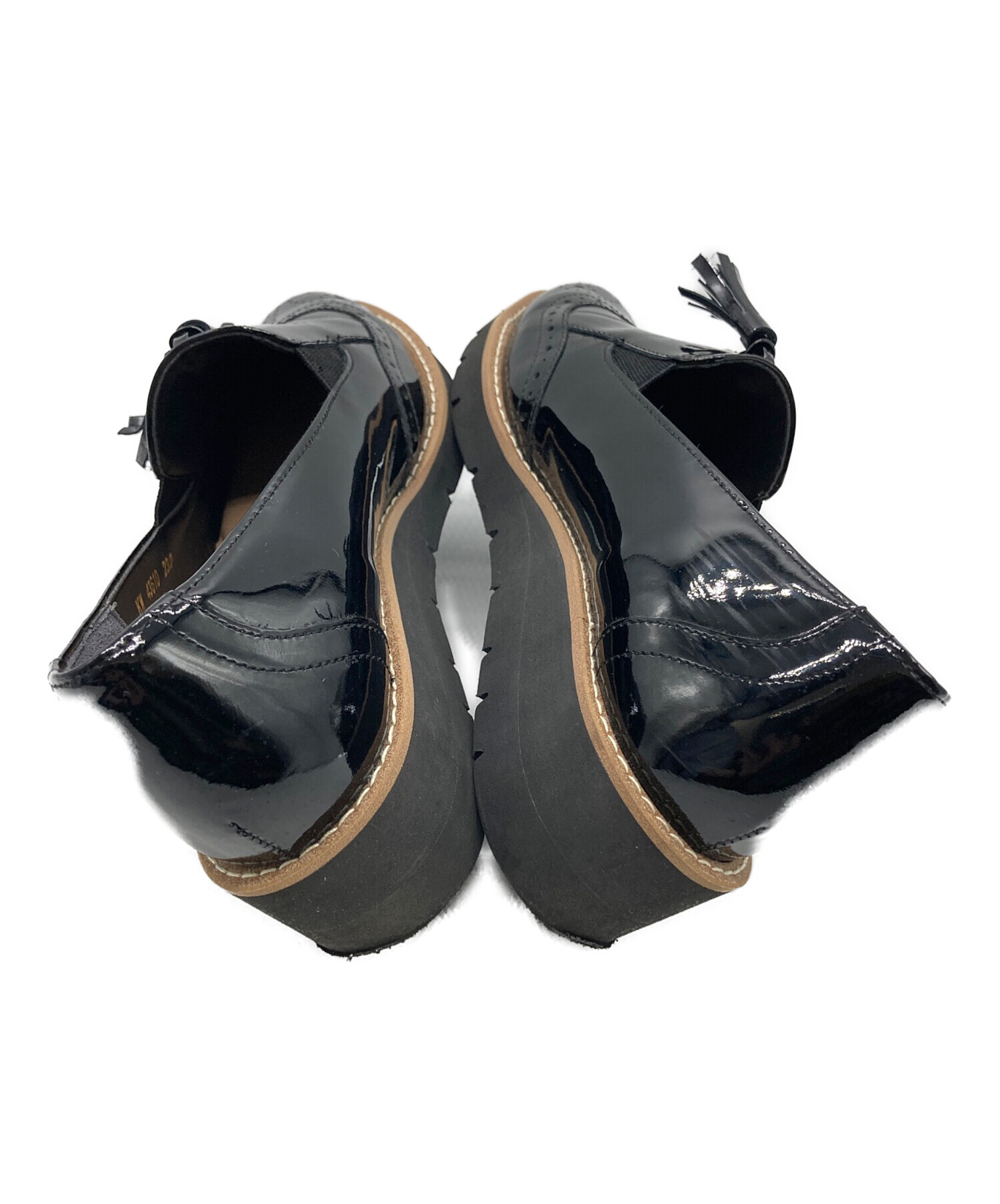【美品】DIANA ダイアナ WELLFIT エナメル タッセル ブラック 中古・古着通販】DIANA (ダイアナ) エナメルタッセルローファー