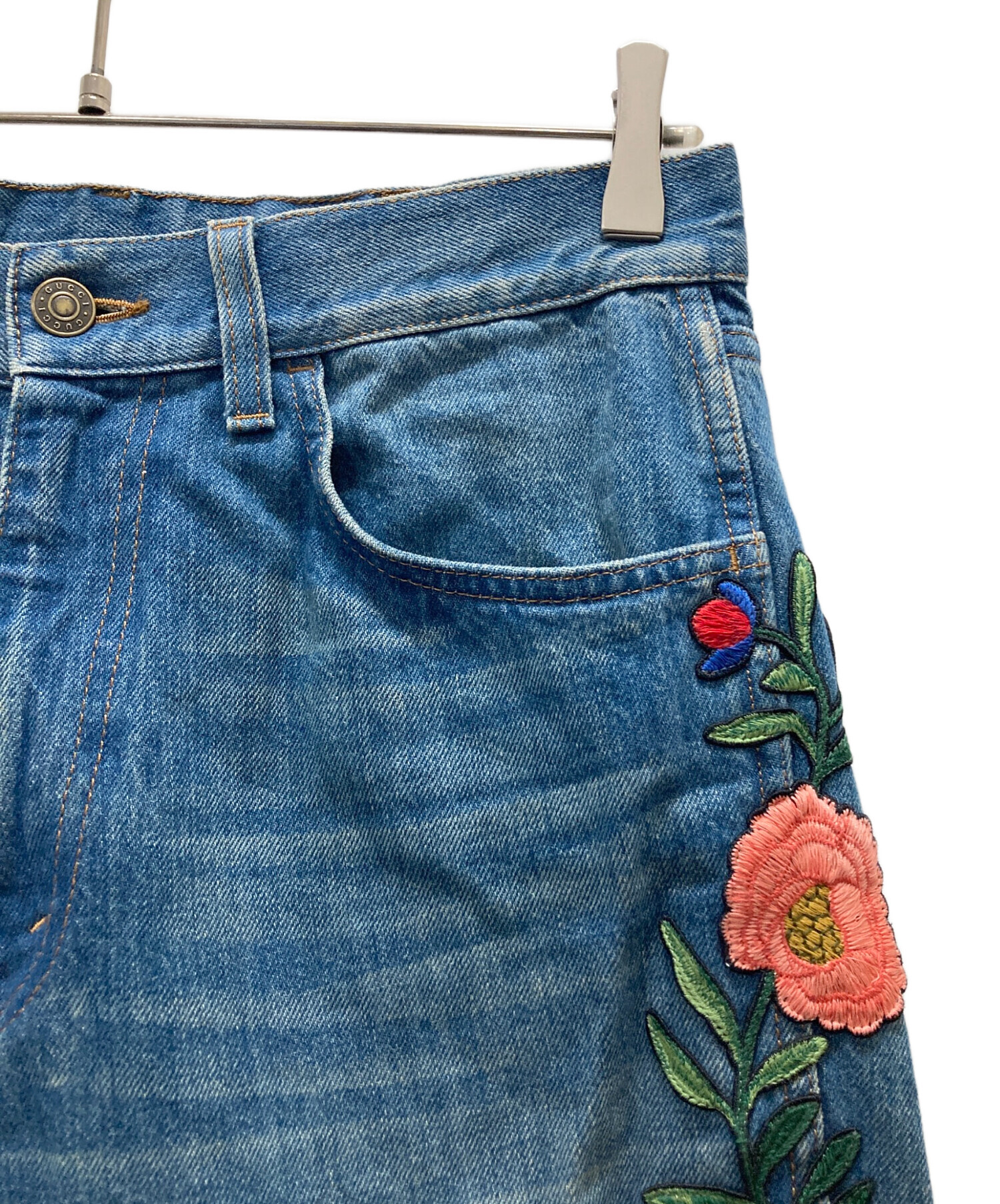 中古・古着通販】GUCCI (グッチ) フラワー刺繍ロールアップデニム