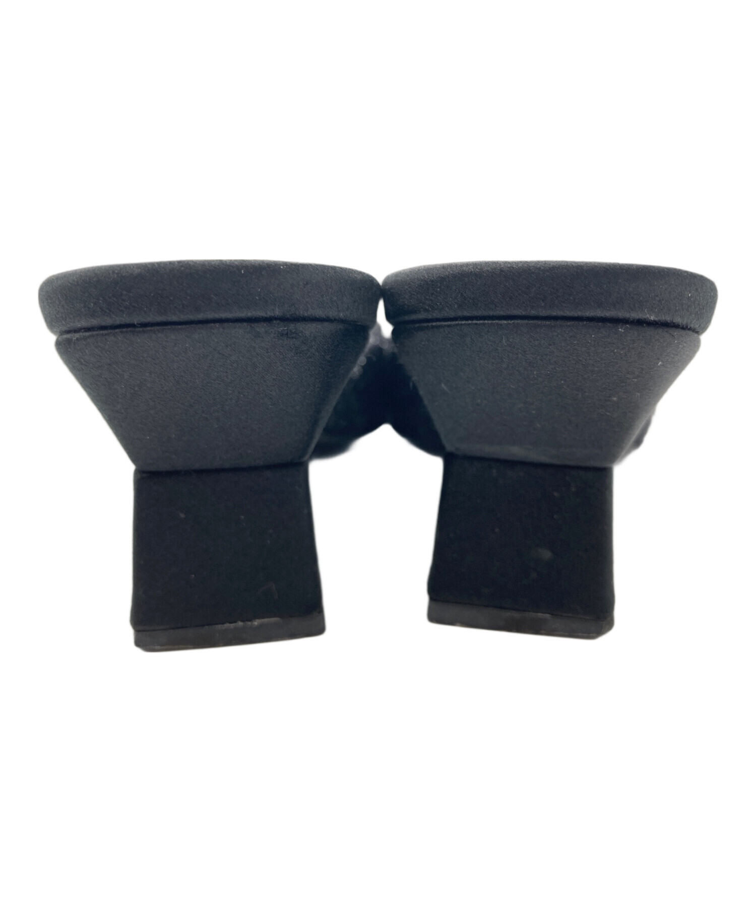 中古・古着通販】PRADA (プラダ) スクエアトゥミュール ブラック