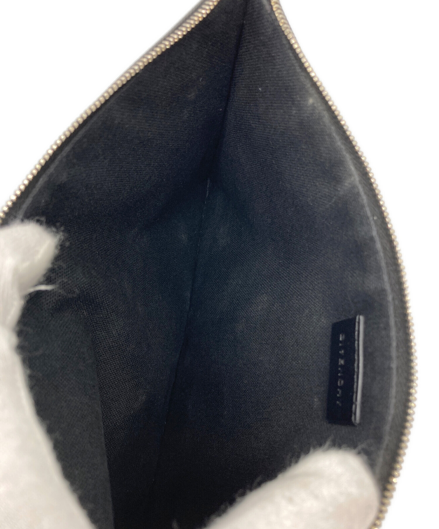 中古・古着通販】GIVENCHY (ジバンシィ) 'Pervert 17' Zip Pouch