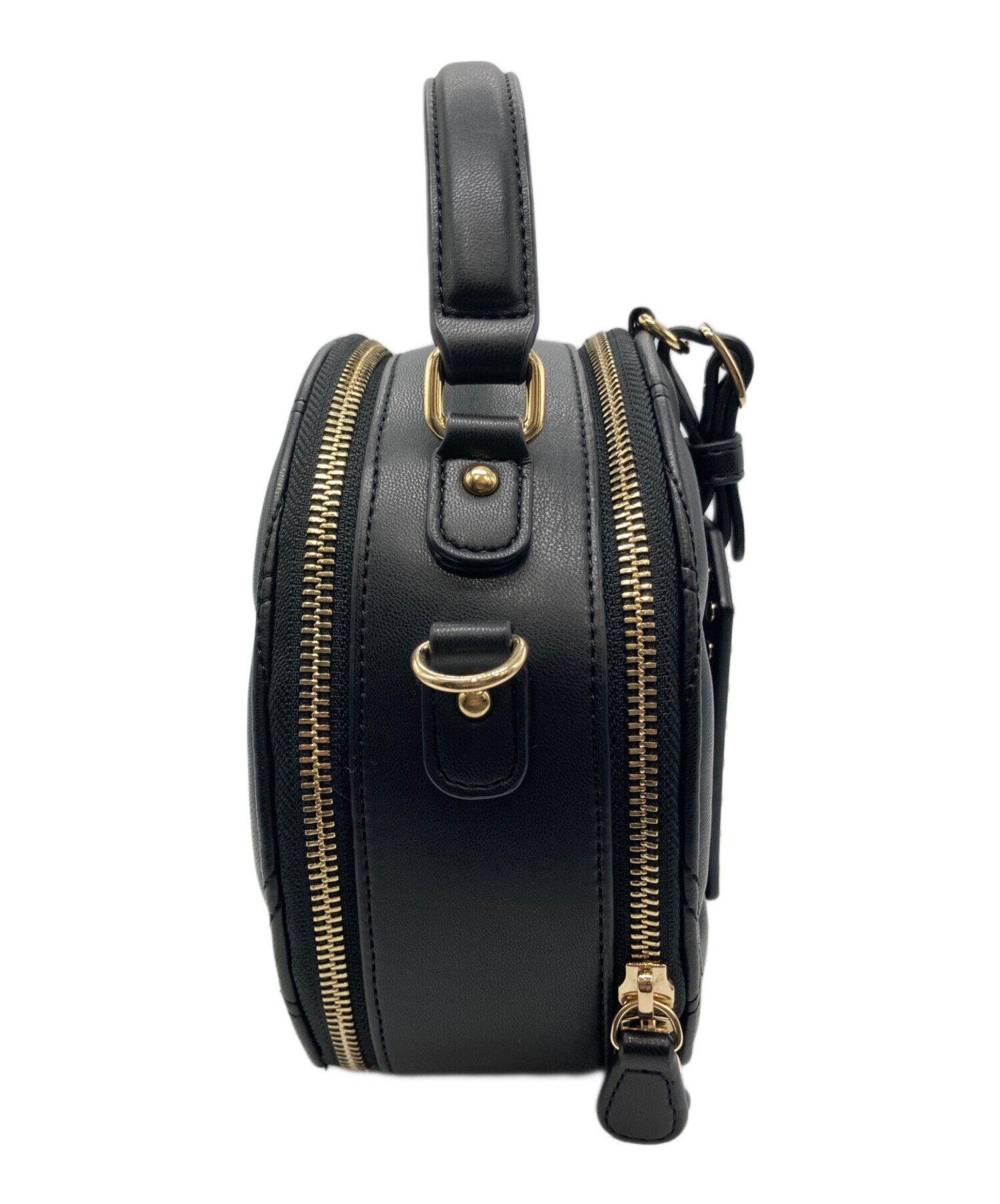 DIANA ラウンド型キルティングBAG キルティング ショルダーバッグ