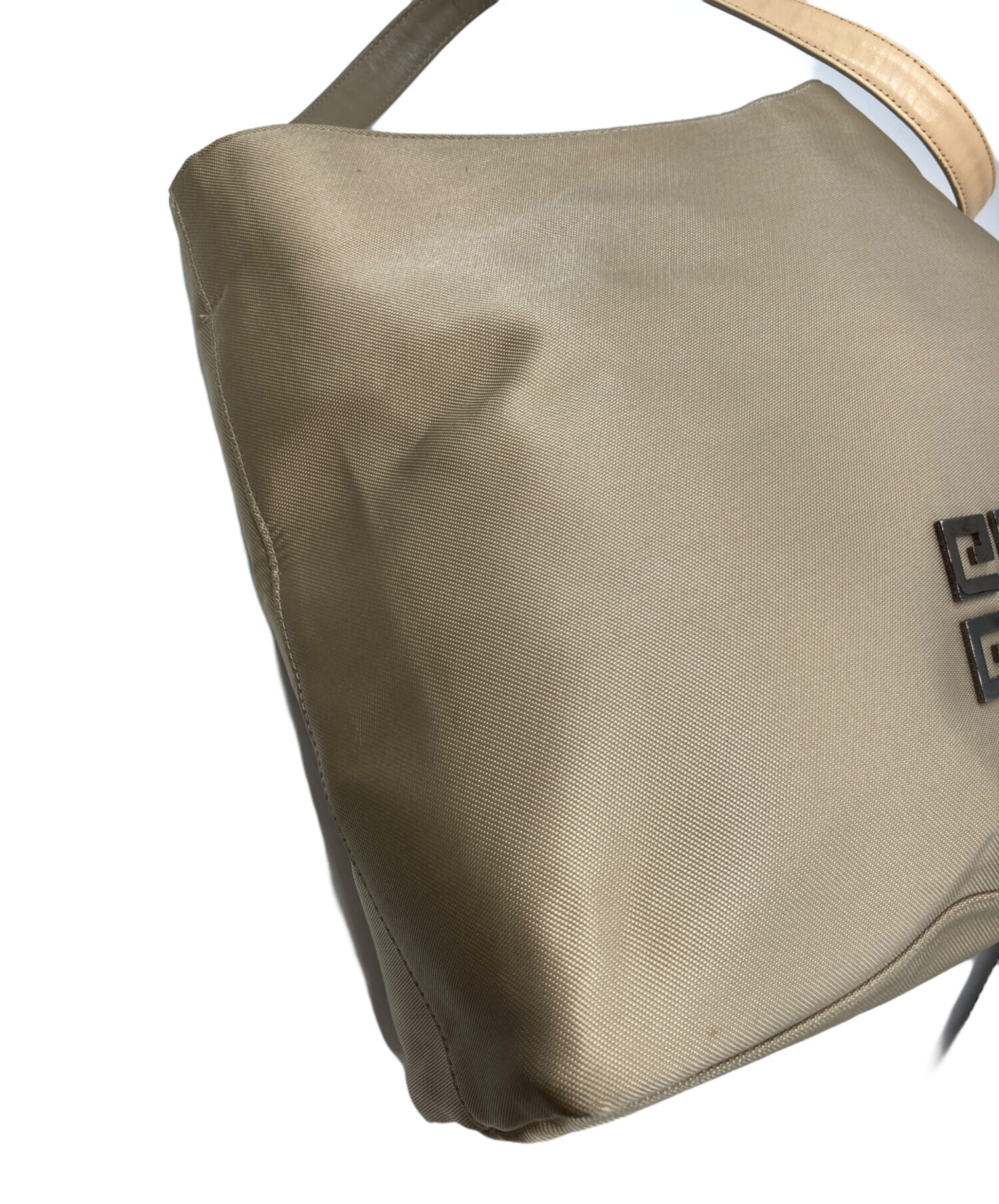 中古・古着通販】GIVENCHY (ジバンシィ) 4Gロゴナイロンショルダー