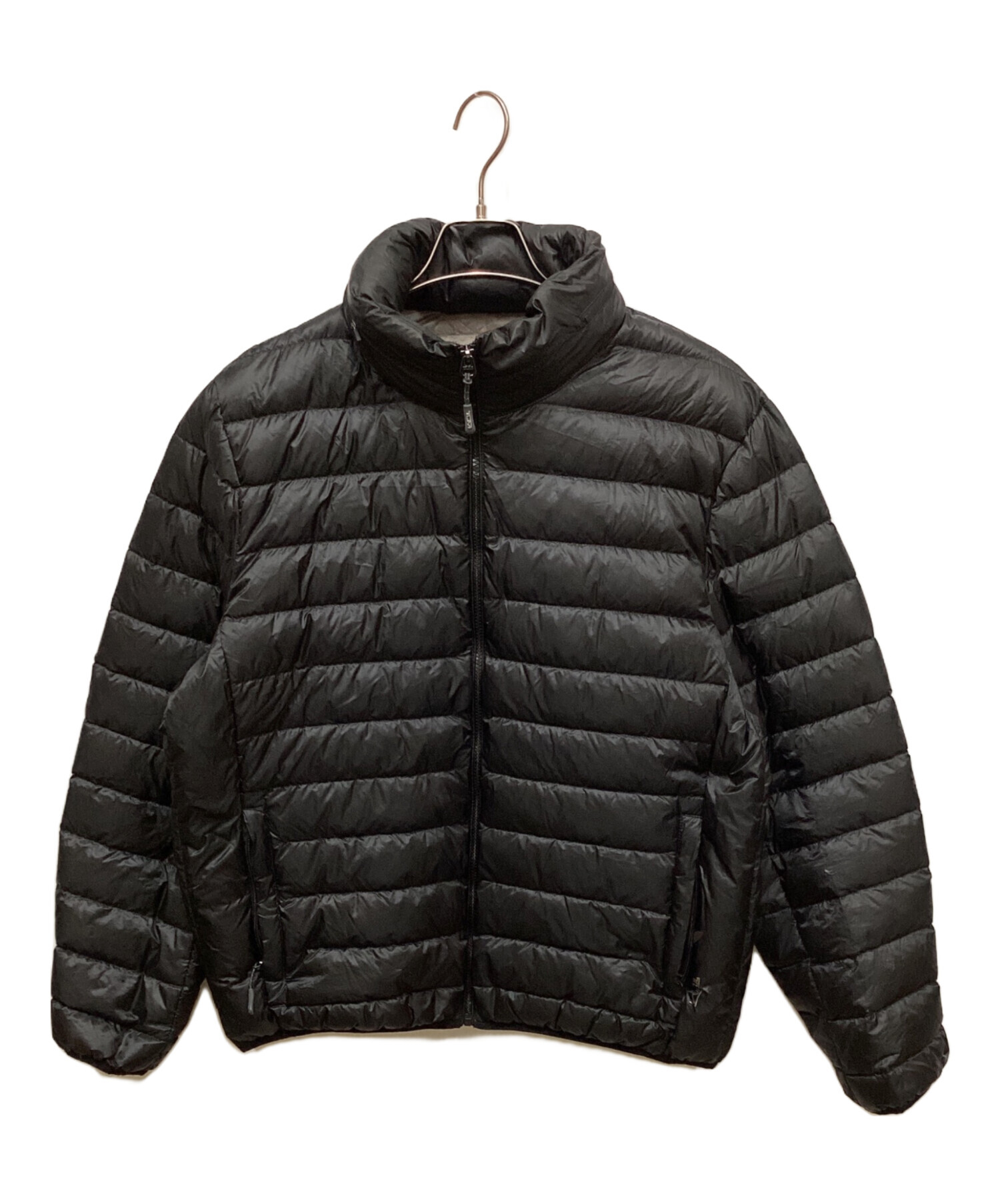 【TUMI】美品！ブラックダウンジャケット Mサイズ 中古・古着通販】TUMI (トゥミ) ネックピローパッカブルダウン