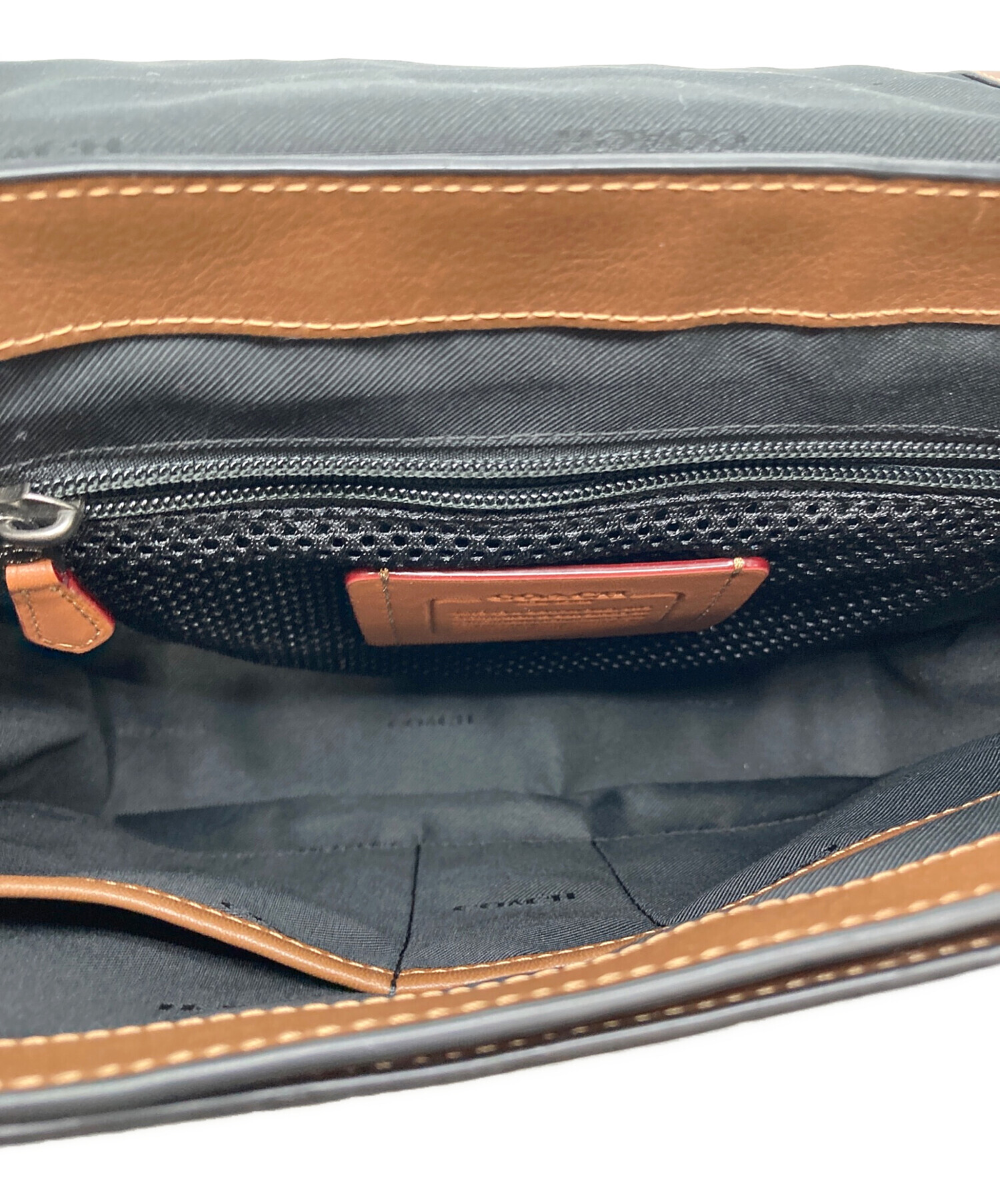 中古・古着通販】COACH (コーチ) ゴッサム メッセンジャー 27 ブラウン