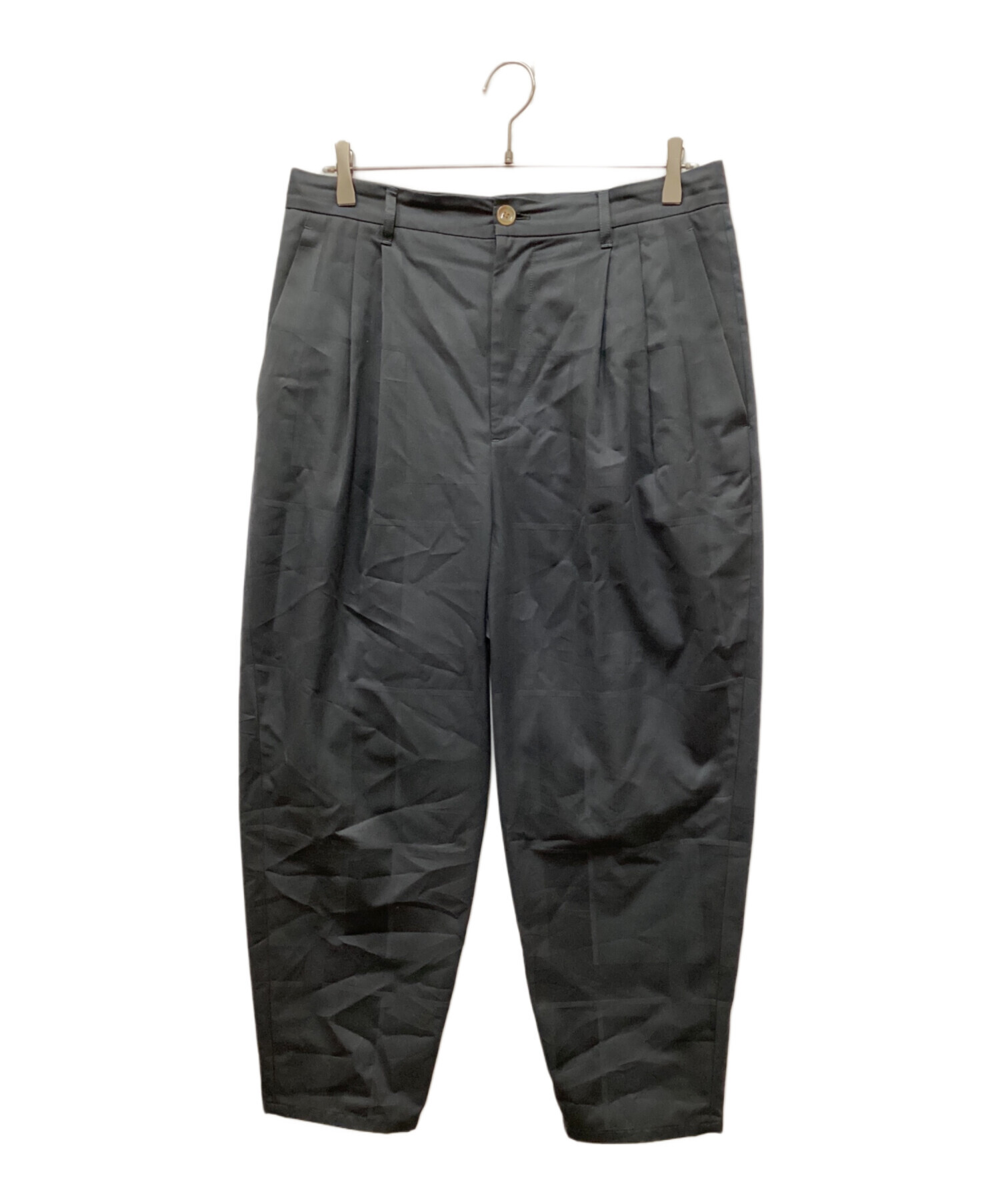 中古・古着通販】digawel (ディガウェル) 2 Tuck Tapered Pants C.Gray