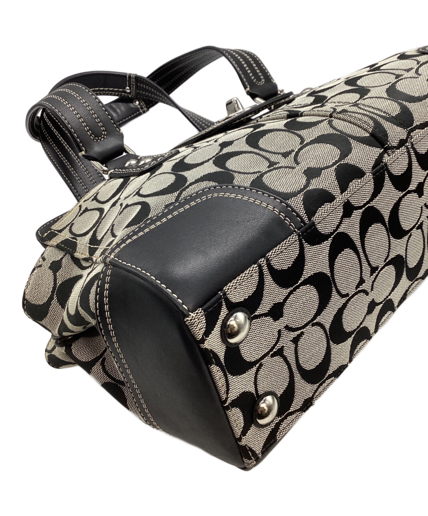 COACH / シグネチャーハンド 中古・古着通販】COACH (コーチ) シグネチャーキャンバスハンドバッグ