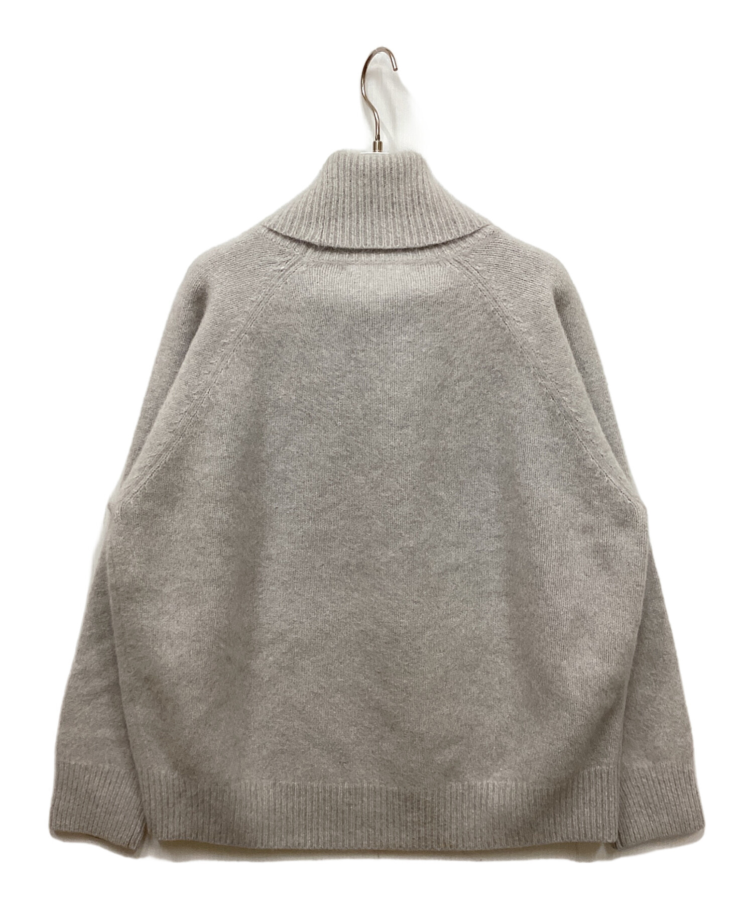 中古・古着通販】ebure (エブール) シャギーフォックス オフタートル 