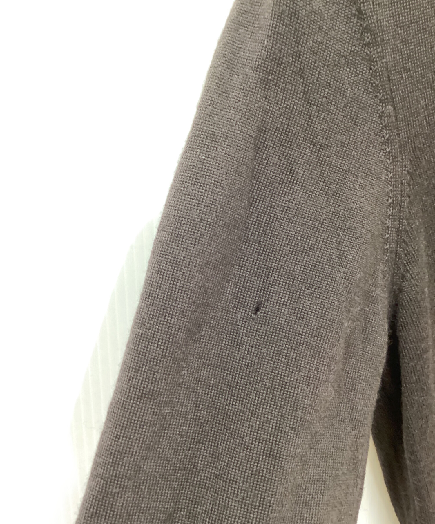 中古・古着通販】MONCLER (モンクレール) Vネックニット ブラウン